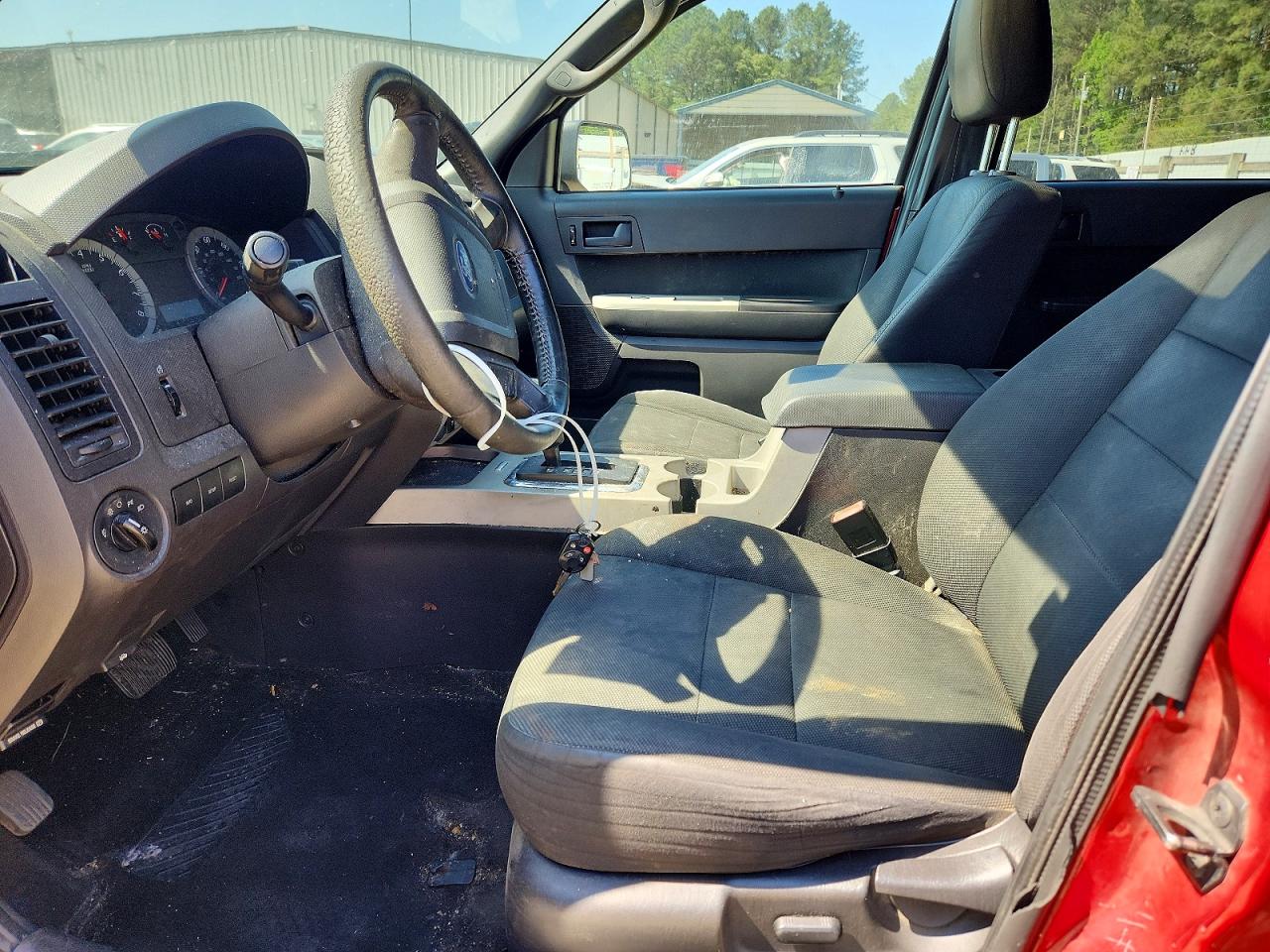 2009 Ford Escape Xlt Red vin: 1FMCU03729KC03334