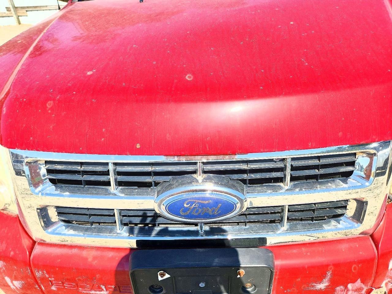 2009 Ford Escape Xlt Red vin: 1FMCU03729KC03334
