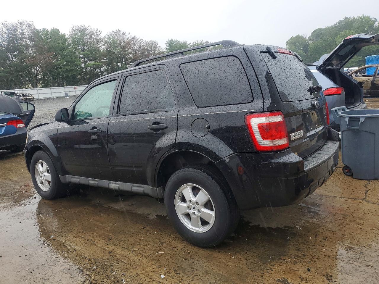 2009 Ford Escape Xlt Black vin: 1FMCU03729KD03921