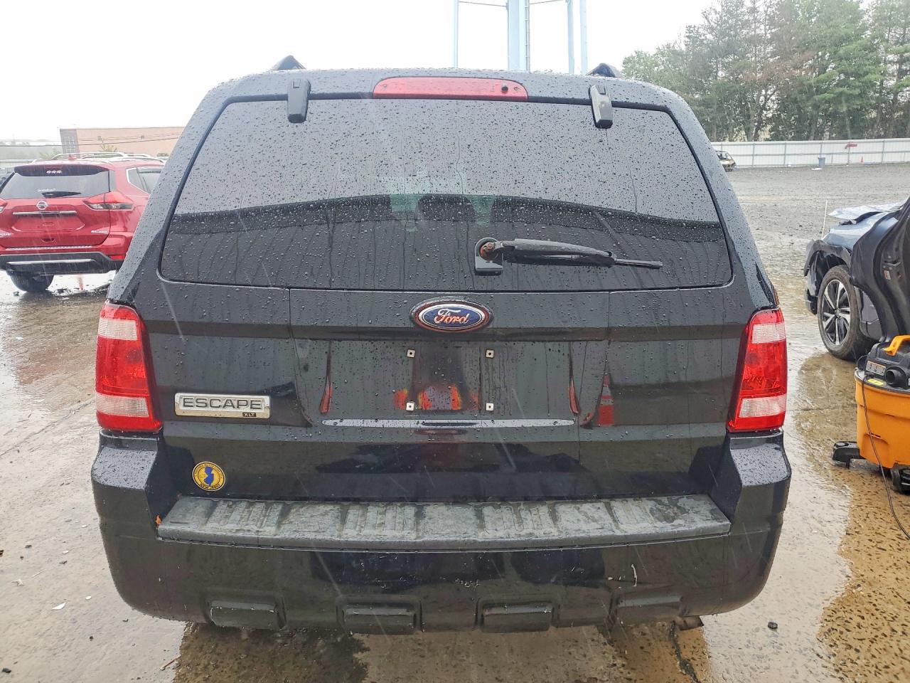 2009 Ford Escape Xlt Black vin: 1FMCU03729KD03921