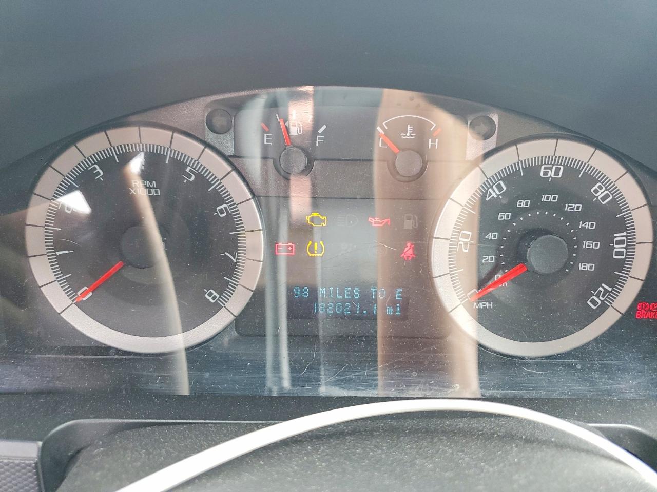 2009 Ford Escape Xlt White vin: 1FMCU03749KA87540
