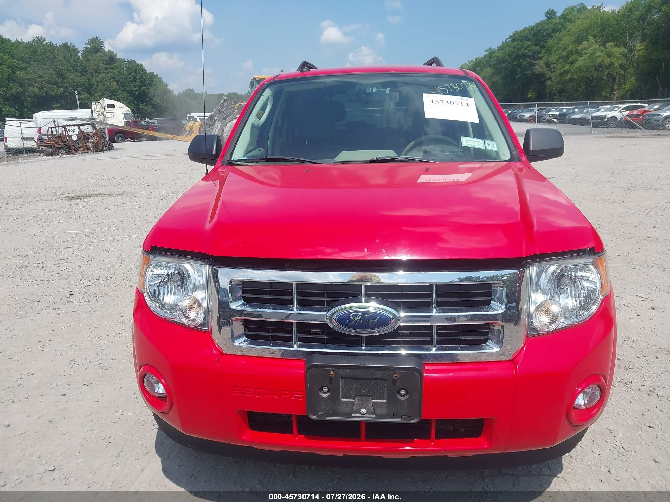2009 Ford Escape Xlt Красный vin: 1FMCU03759KA92083
