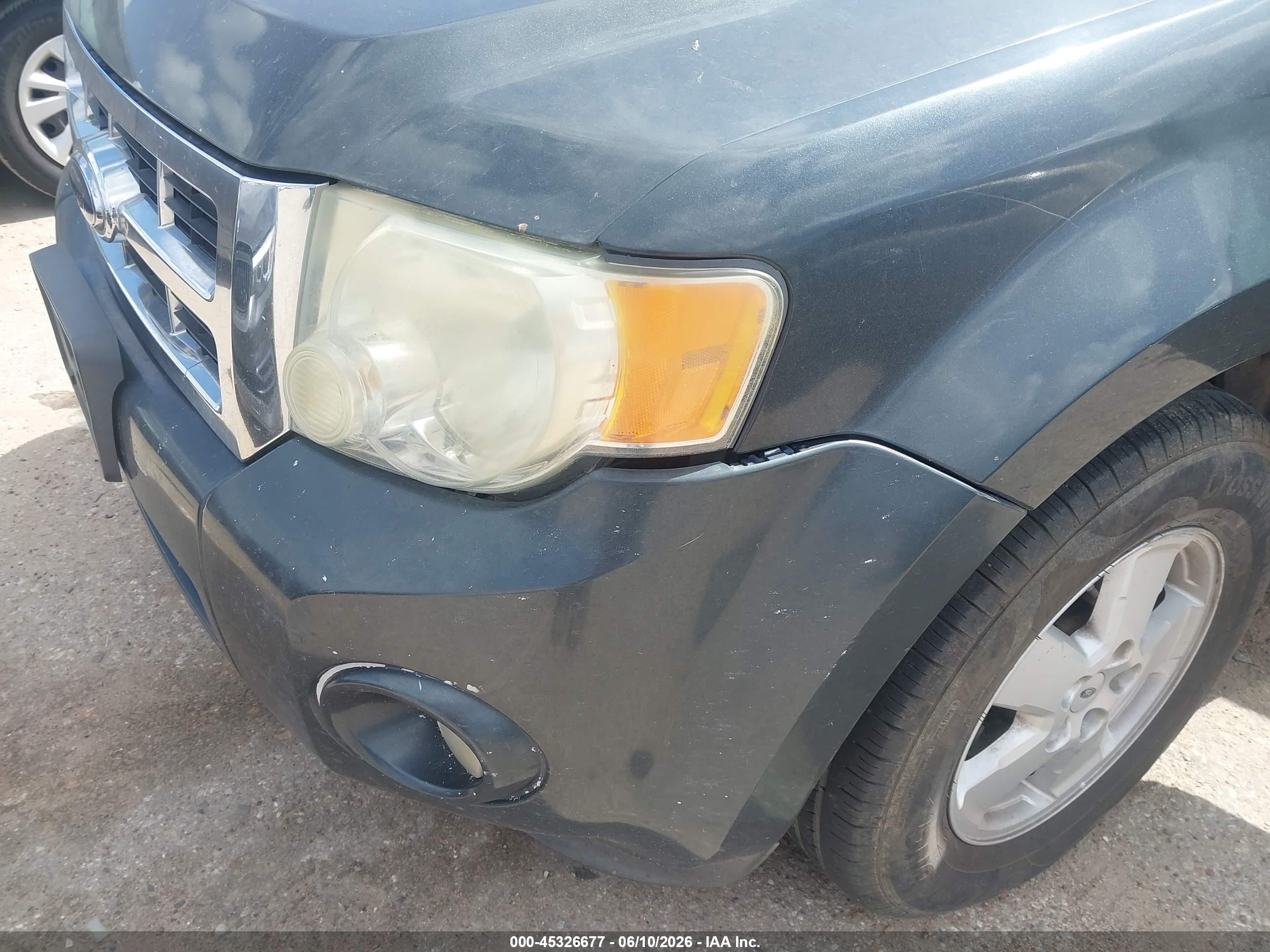 2009 Ford Escape Xlt Gray vin: 1FMCU03759KA93542