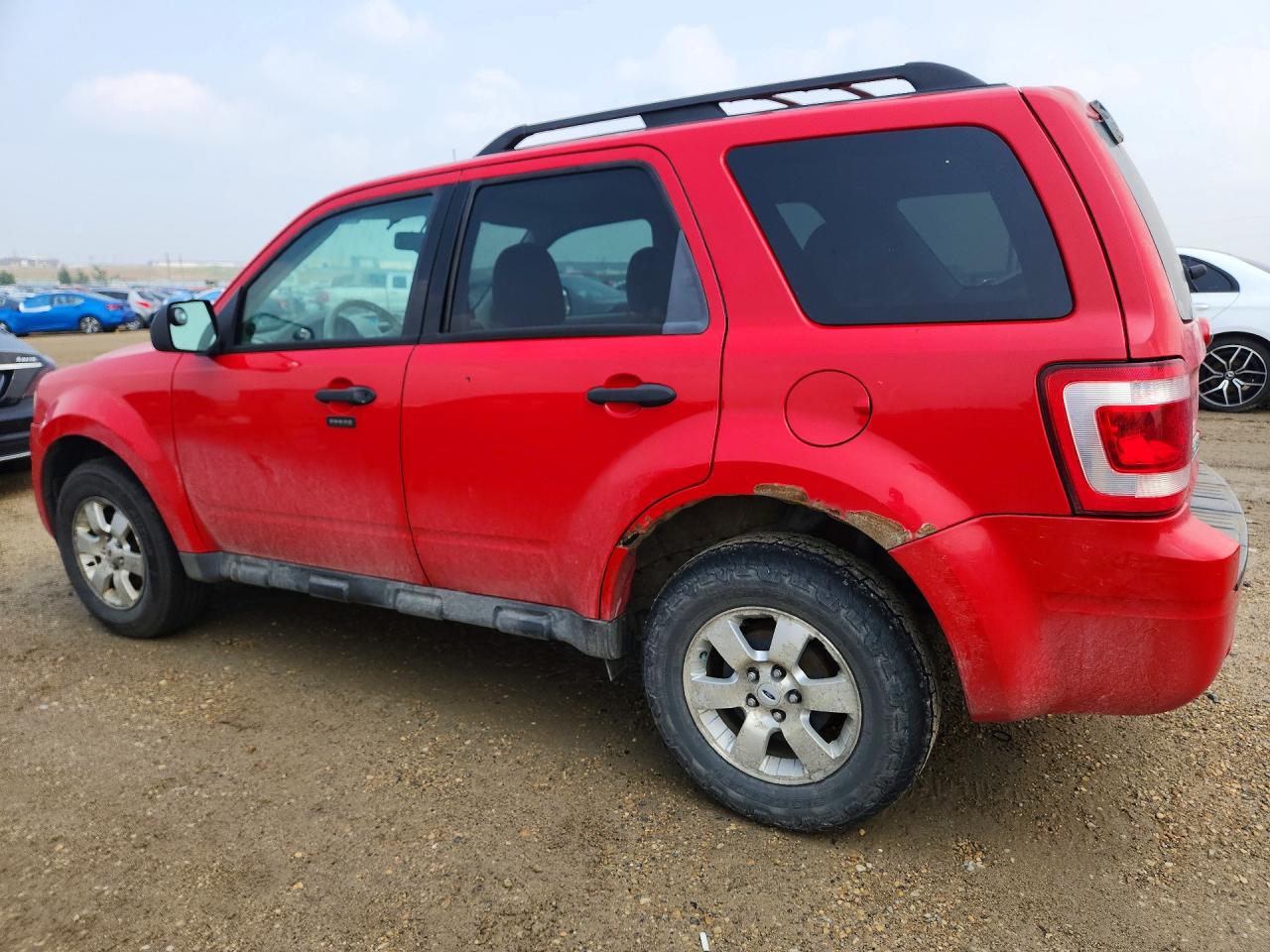 2009 Ford Escape Xlt Red vin: 1FMCU03769KA90696