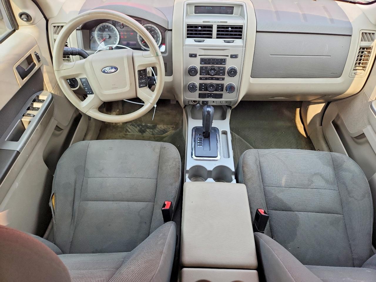 2009 Ford Escape Xlt Red vin: 1FMCU03769KA90696
