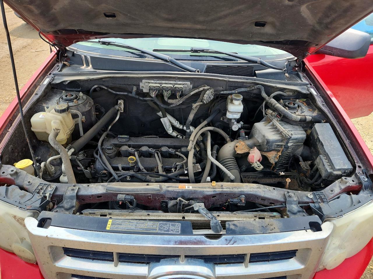 2009 Ford Escape Xlt Red vin: 1FMCU03769KA90696