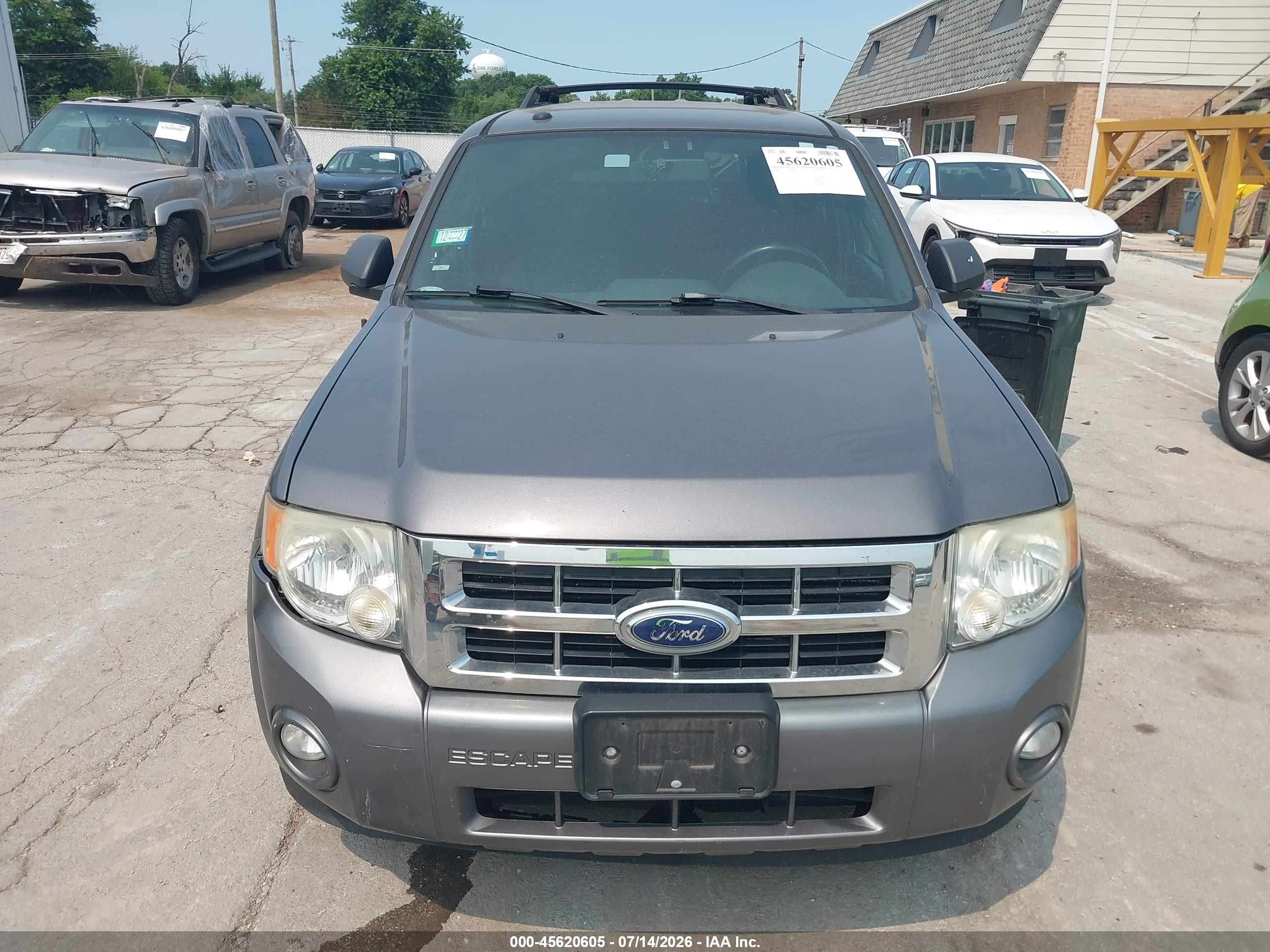 2009 Ford Escape Xlt Gray vin: 1FMCU03769KB21560