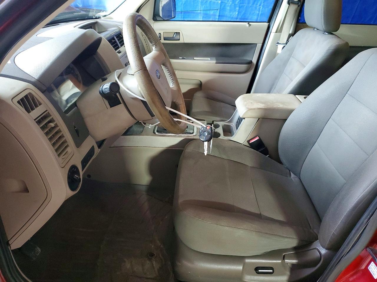2009 Ford Escape Xlt Red vin: 1FMCU03769KC03966