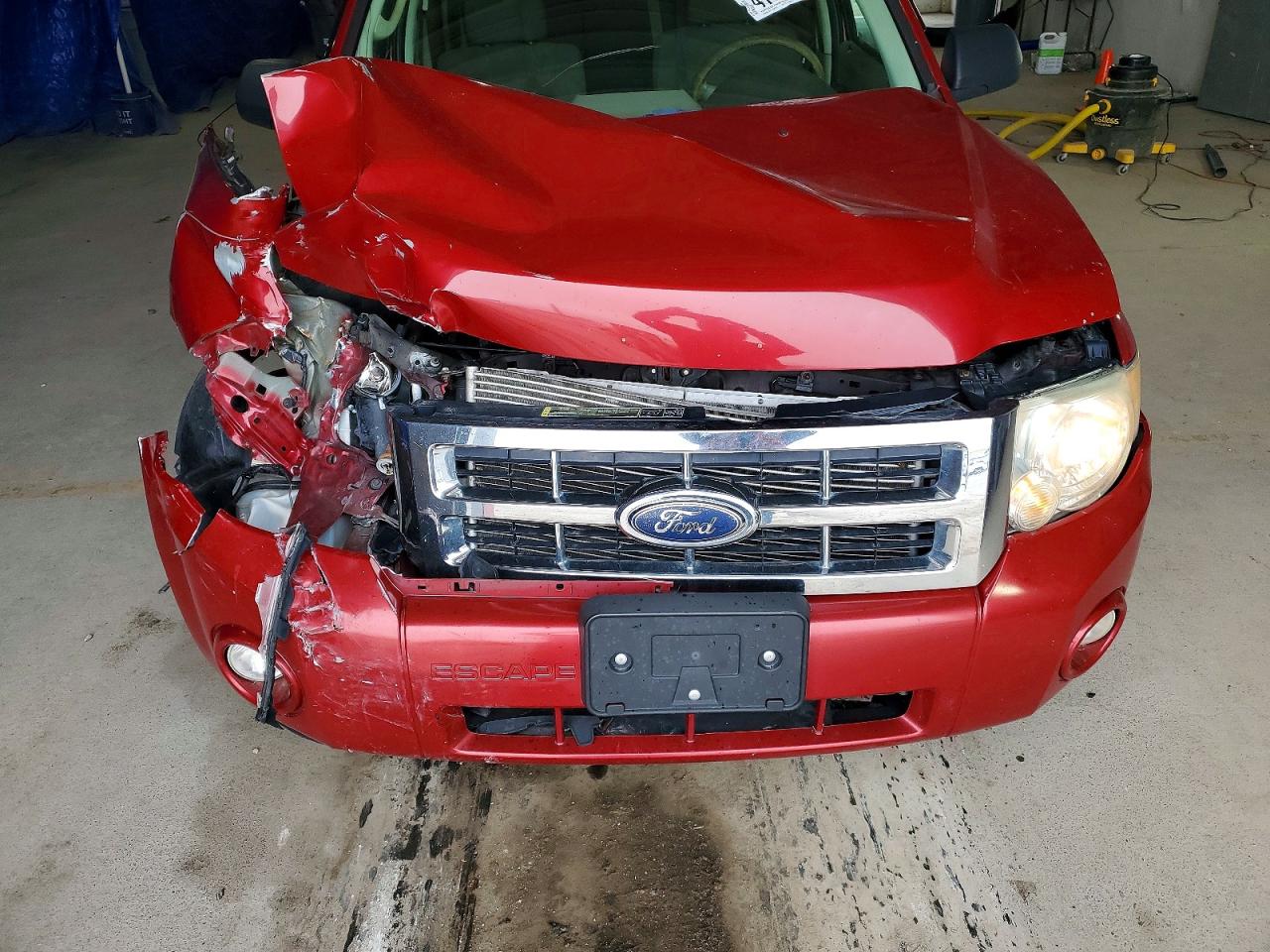 2009 Ford Escape Xlt Red vin: 1FMCU03769KC03966