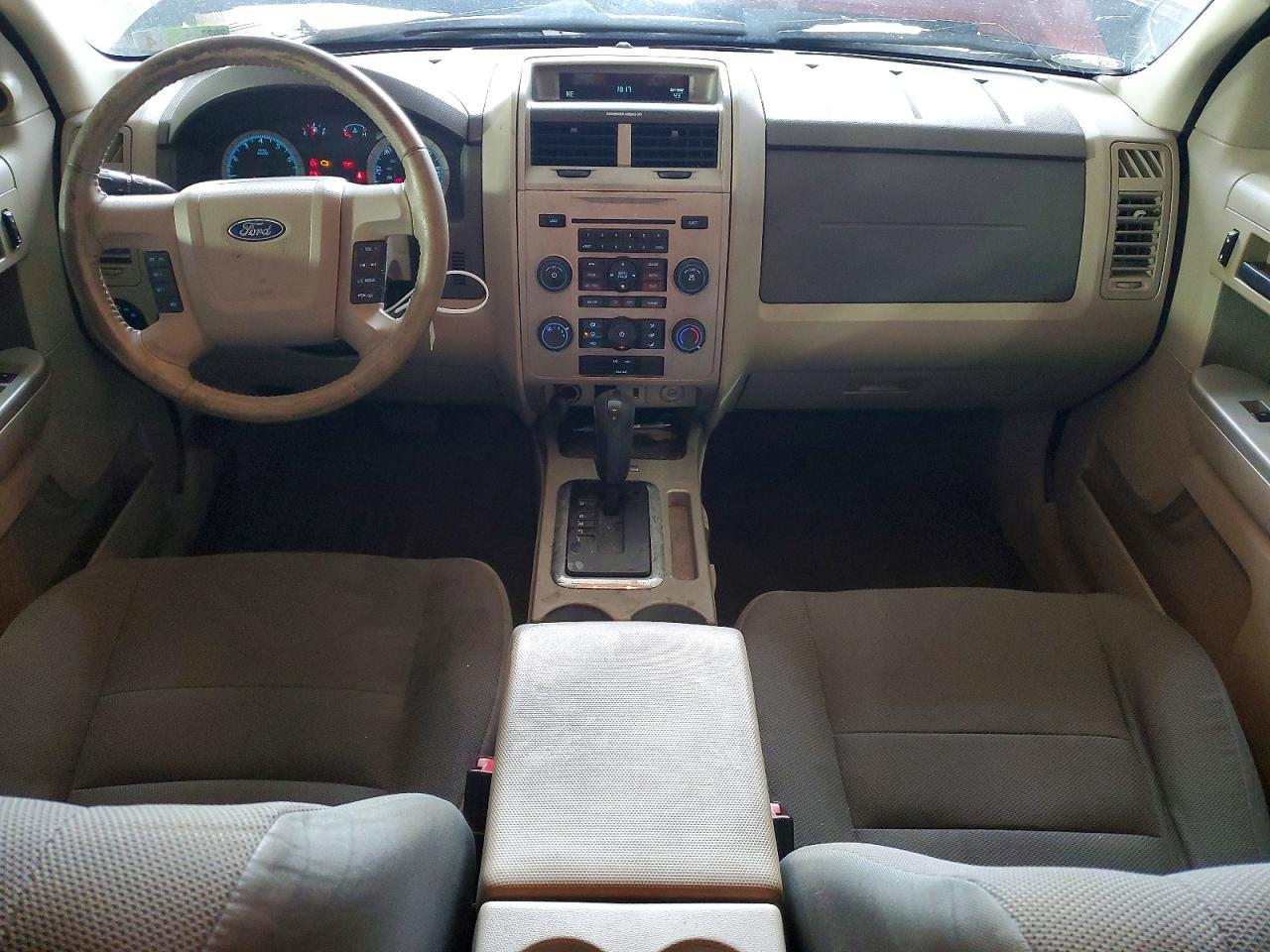 2009 Ford Escape Xlt Red vin: 1FMCU03769KC03966
