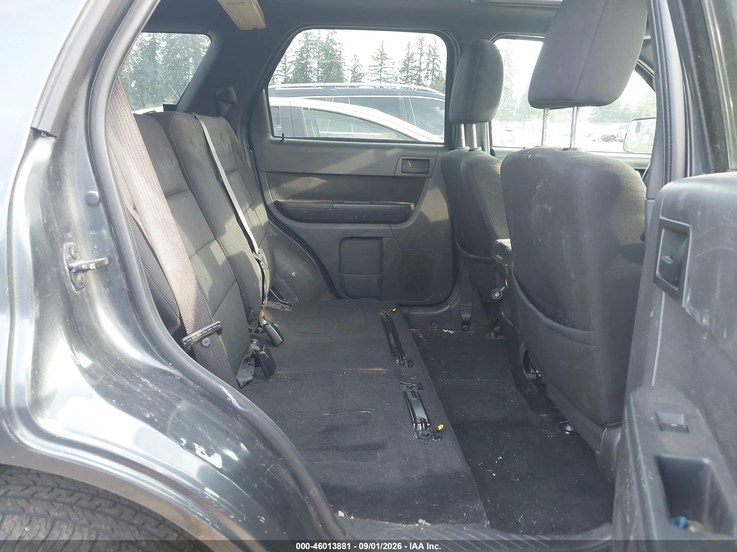 2009 Ford Escape Xlt Gray vin: 1FMCU03769KD07681