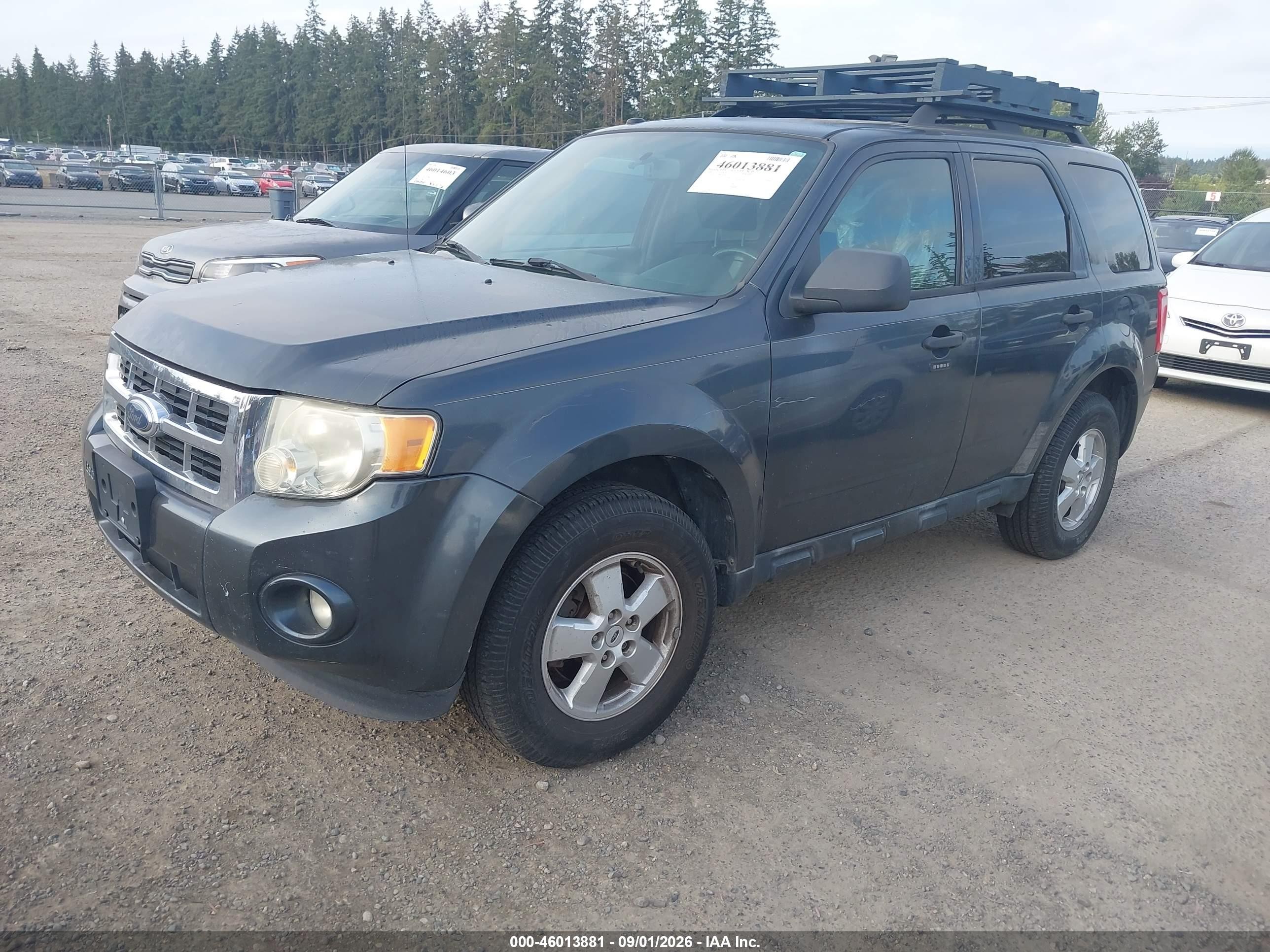 2009 Ford Escape Xlt Gray vin: 1FMCU03769KD07681