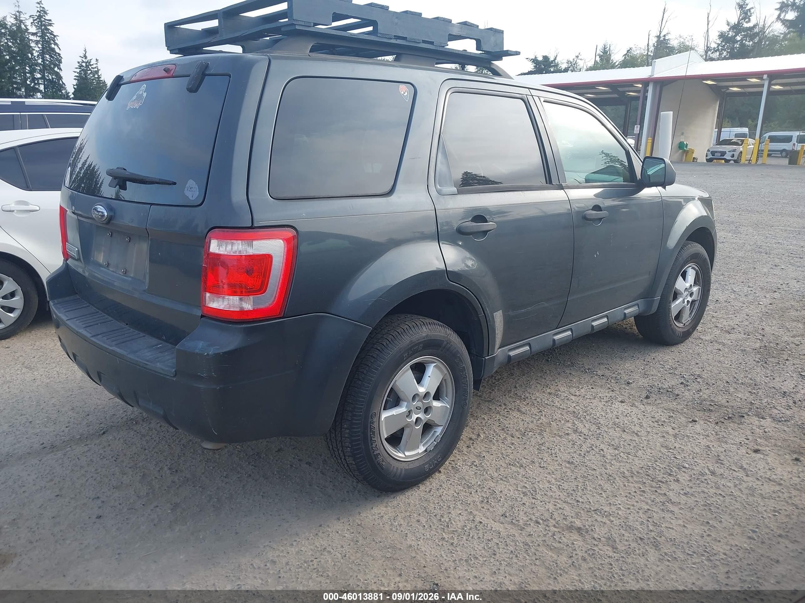 2009 Ford Escape Xlt Gray vin: 1FMCU03769KD07681