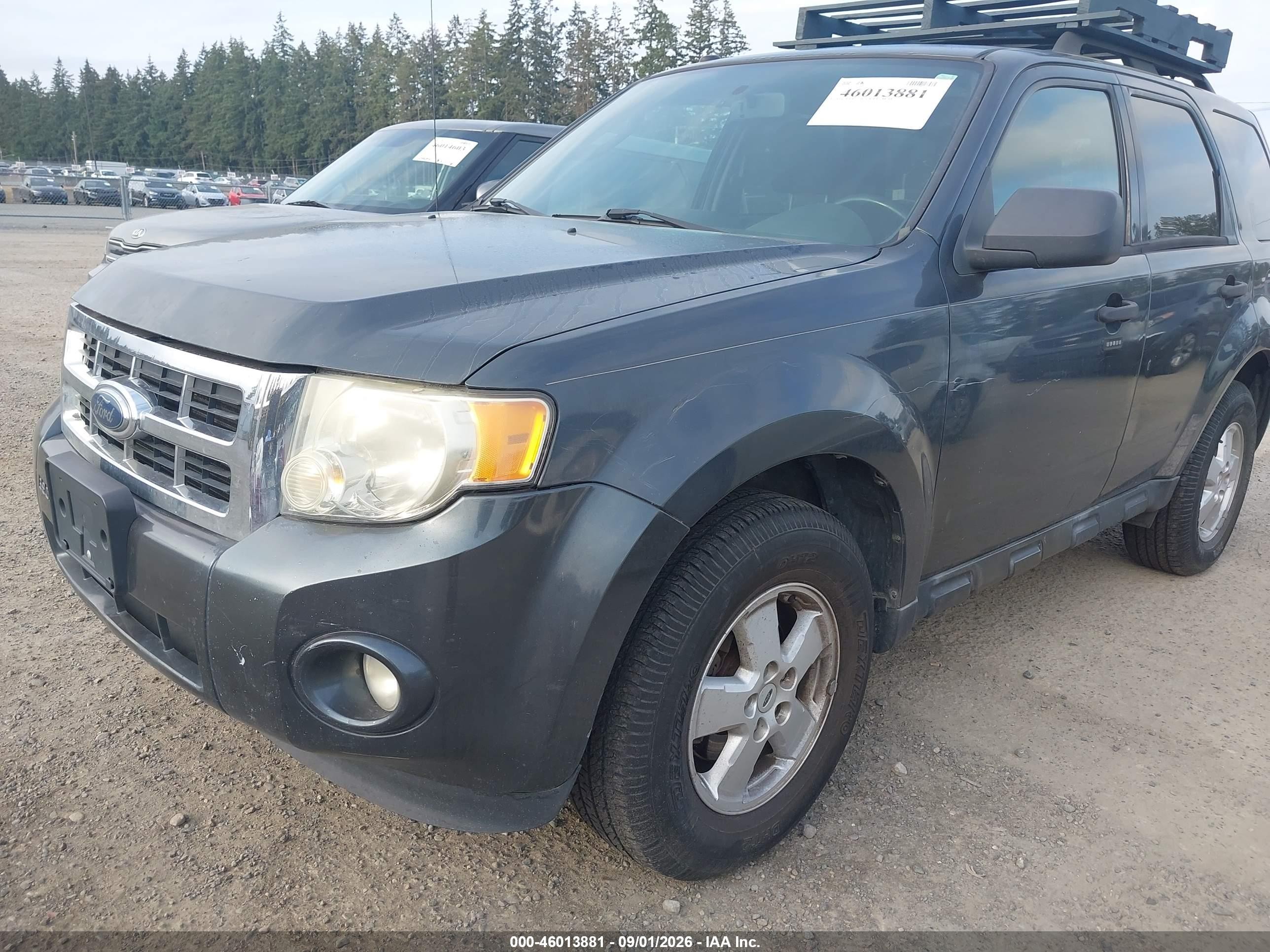 2009 Ford Escape Xlt Gray vin: 1FMCU03769KD07681