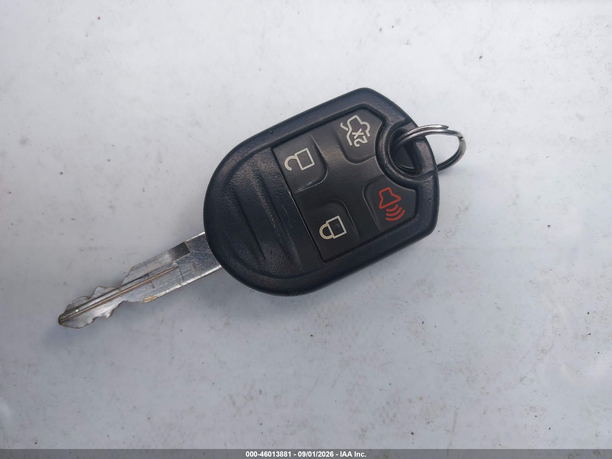2009 Ford Escape Xlt Gray vin: 1FMCU03769KD07681