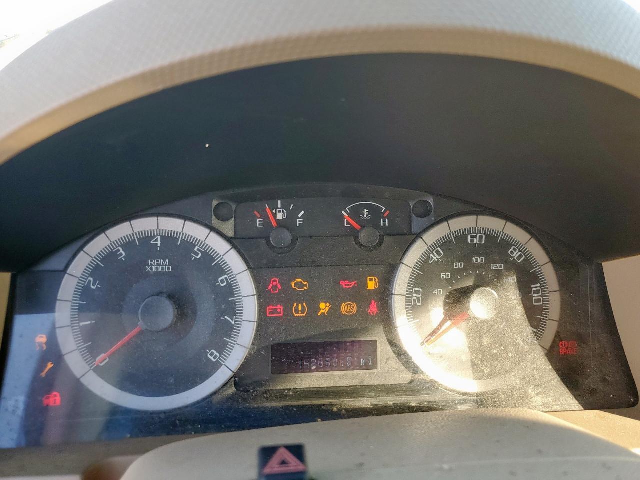 2009 Ford Escape Xlt White vin: 1FMCU03779KA25761