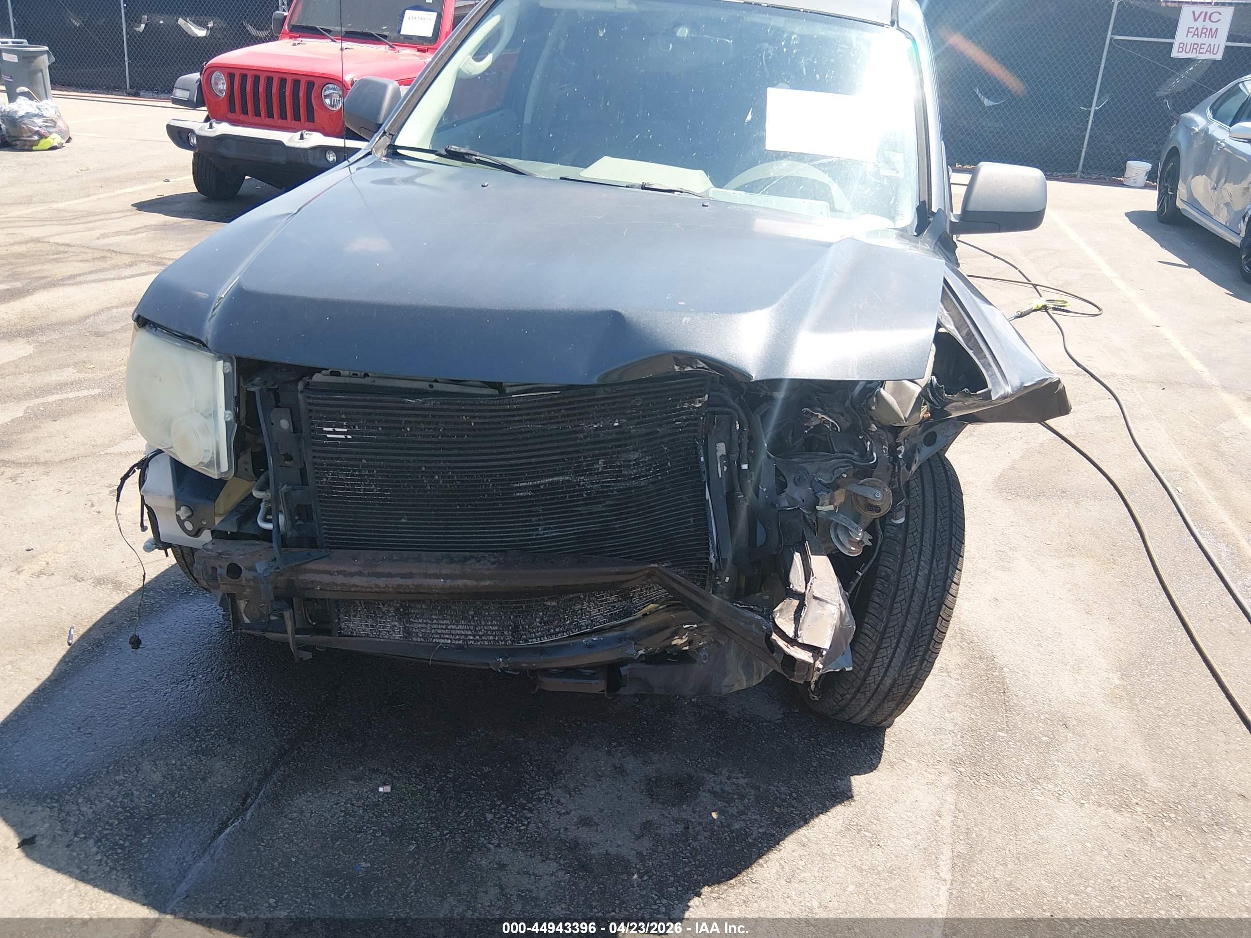 2009 Ford Escape Xlt Gray vin: 1FMCU03779KC30898