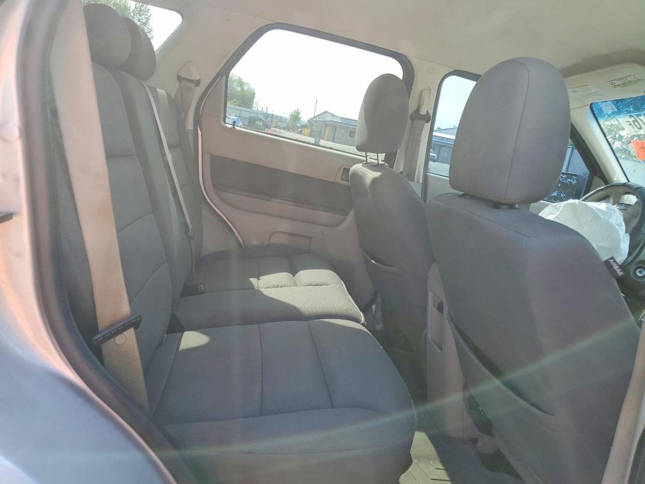 2009 Ford Escape Xlt Silver vin: 1FMCU03789KB71036