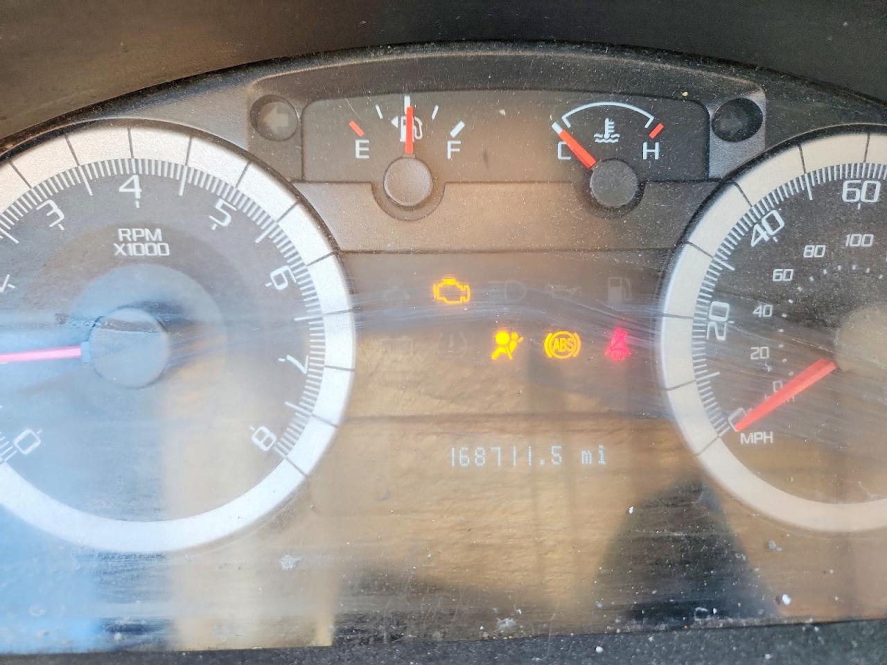 2009 Ford Escape Xlt White vin: 1FMCU03799KA91969
