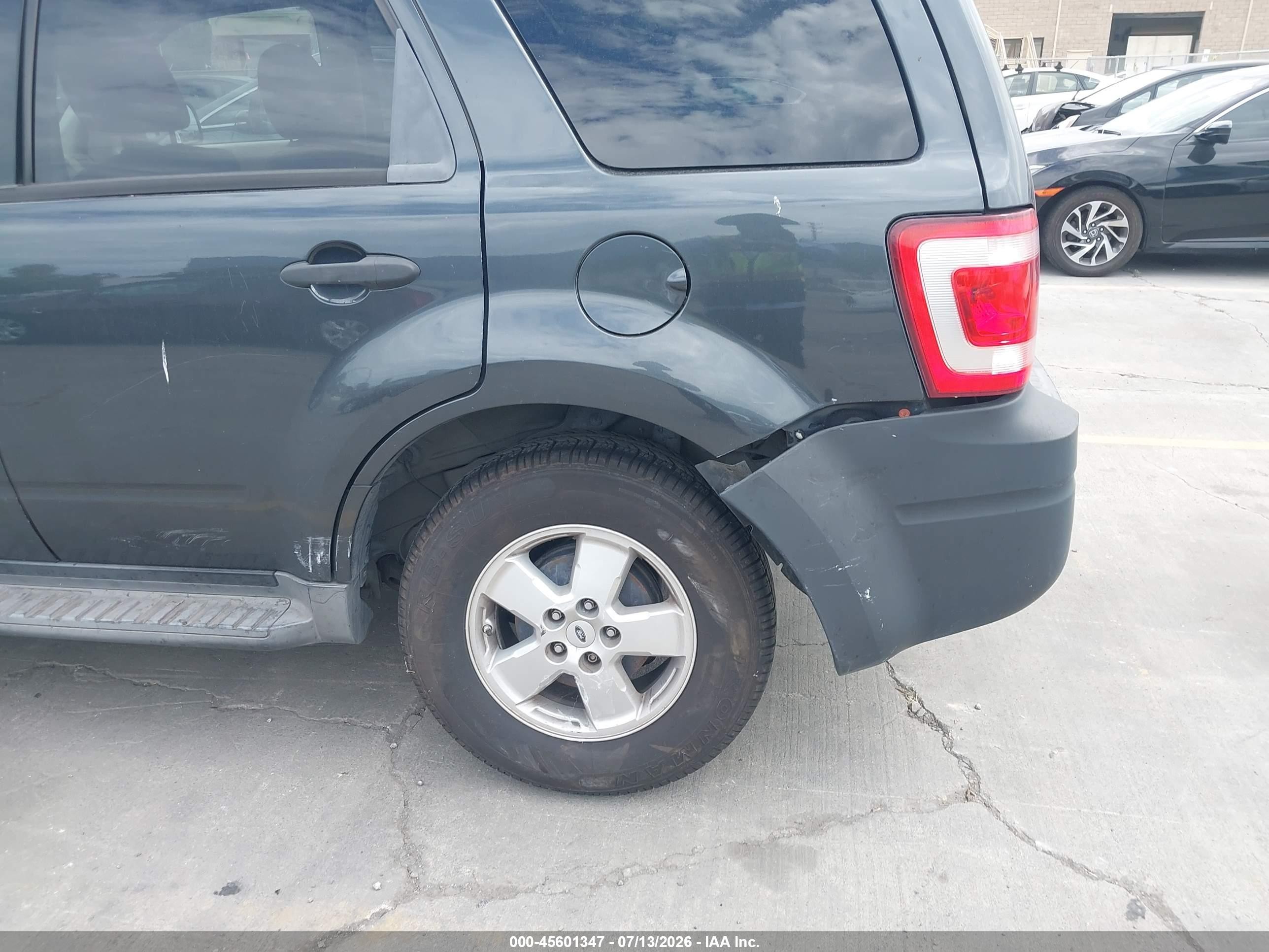 2009 Ford Escape Xlt Green vin: 1FMCU03799KB19950