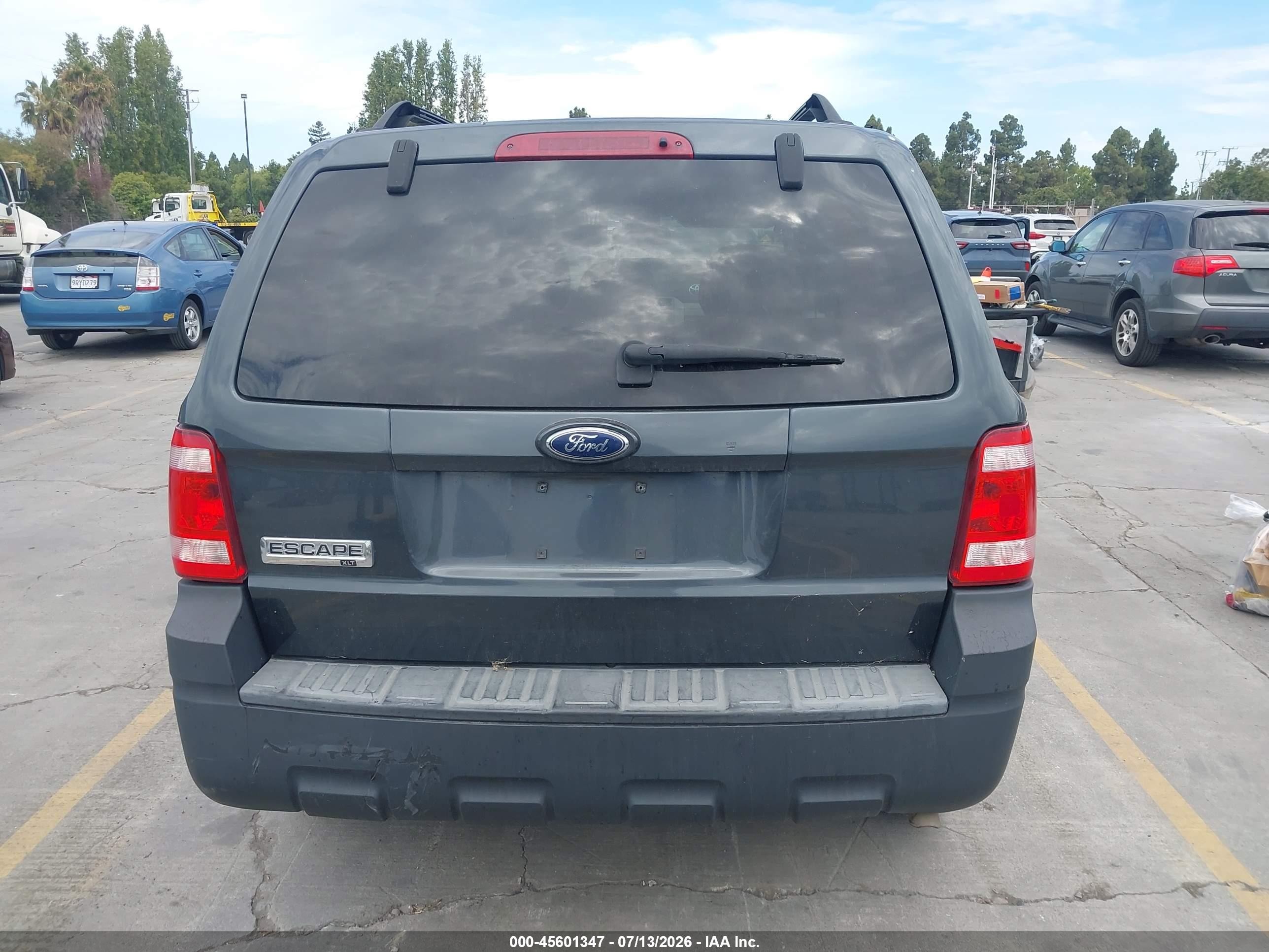 2009 Ford Escape Xlt Green vin: 1FMCU03799KB19950