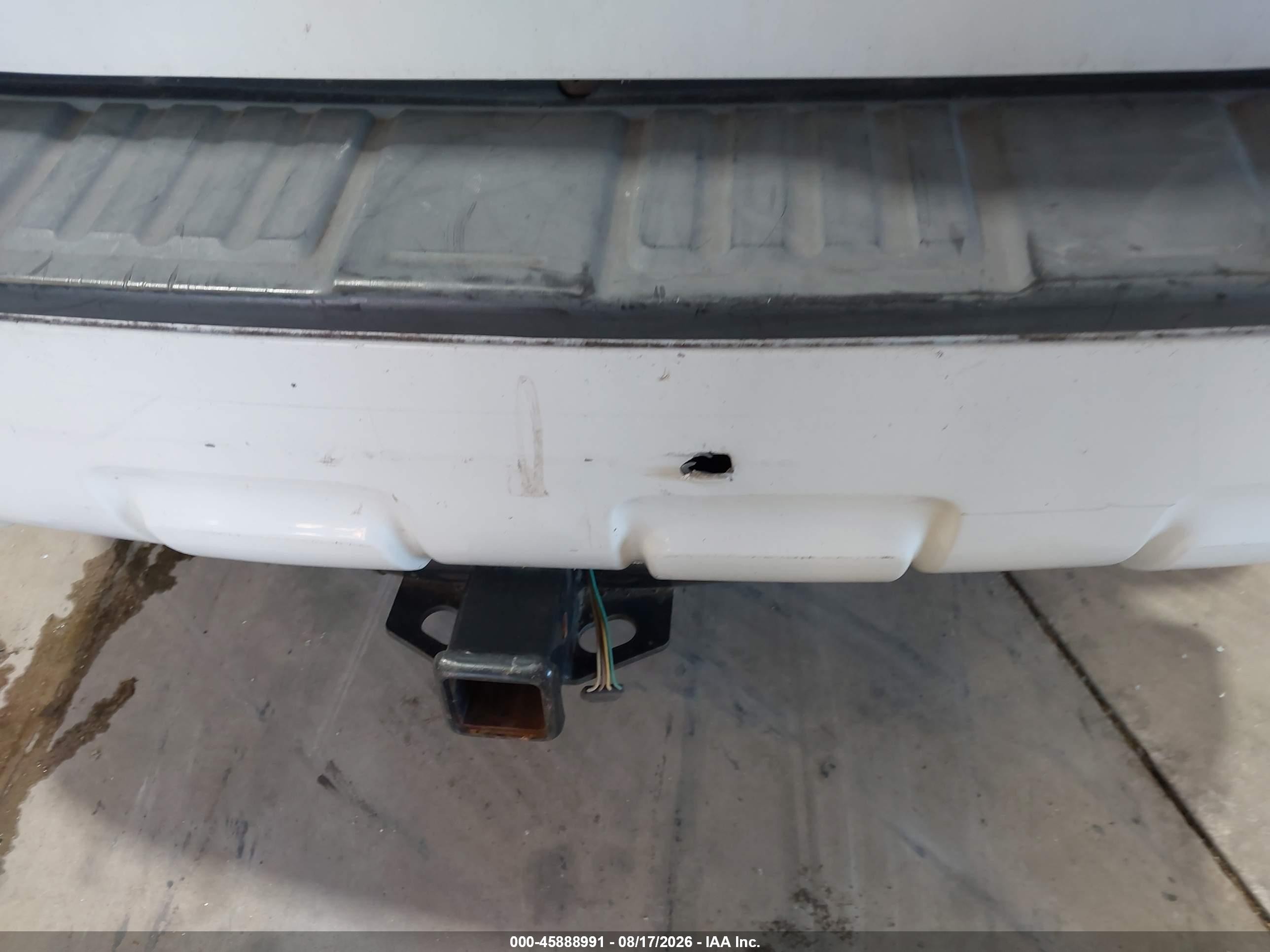 2009 Ford Escape Xlt White vin: 1FMCU037X9KA42781
