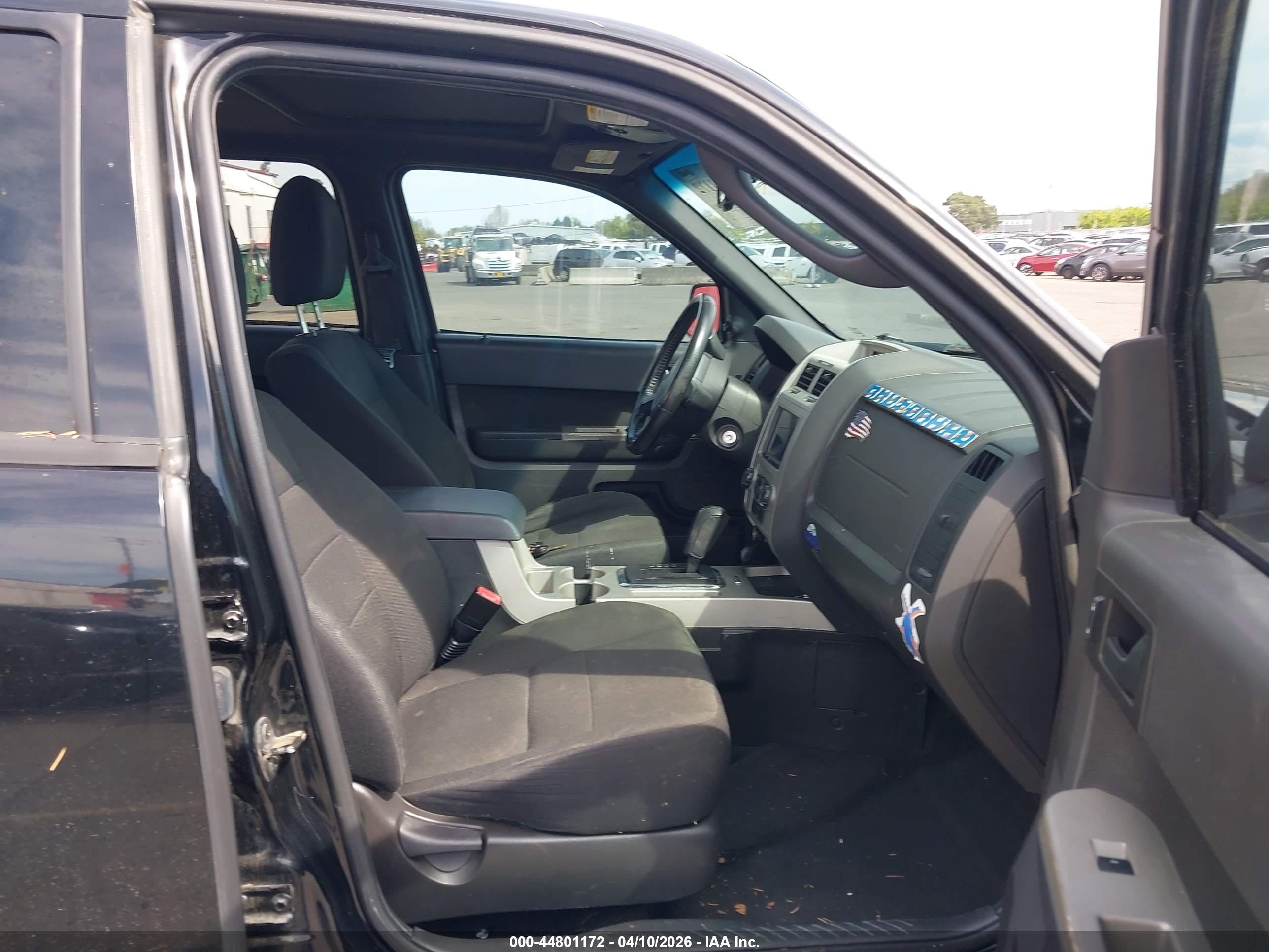 2009 Ford Escape Xlt Black vin: 1FMCU037X9KB28365