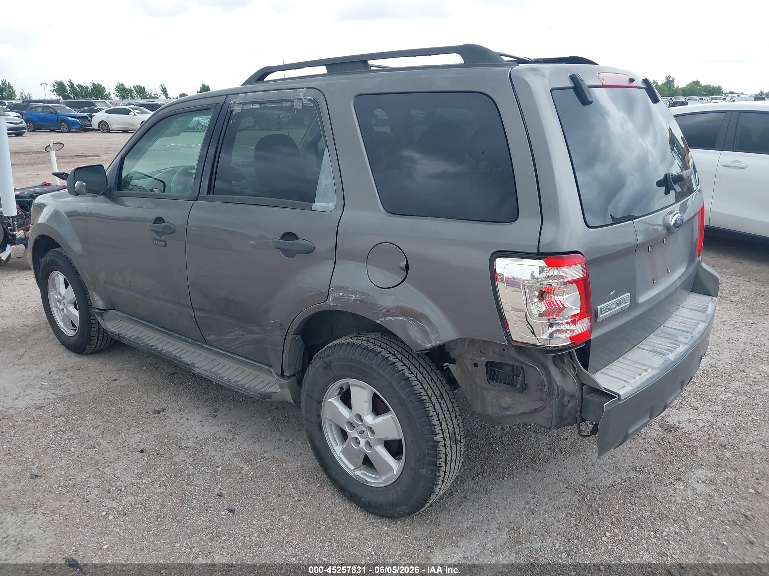 2009 Ford Escape Xlt Gray vin: 1FMCU037X9KD01804