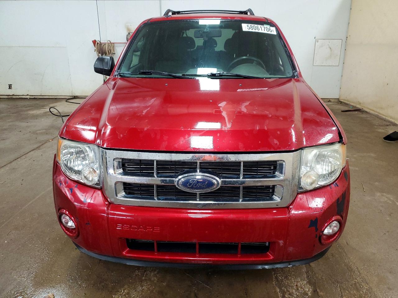 2009 Ford Escape Xlt Red vin: 1FMCU03G09KA12320