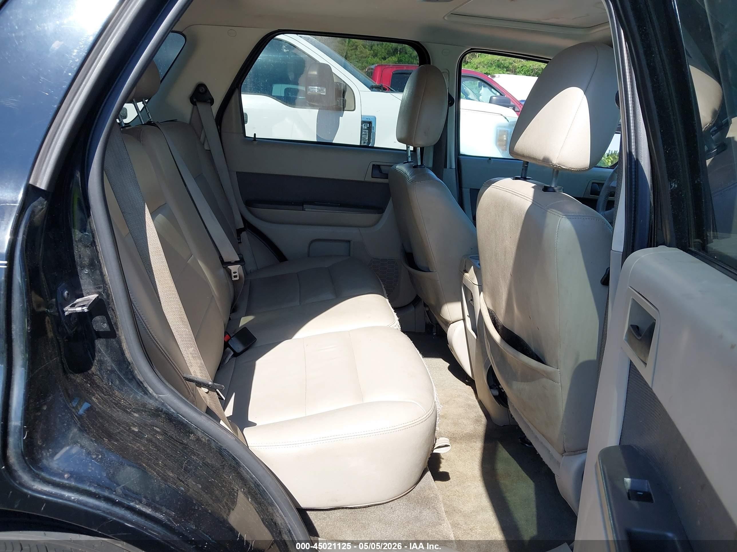 2009 Ford Escape Xlt Black vin: 1FMCU03G19KA50493