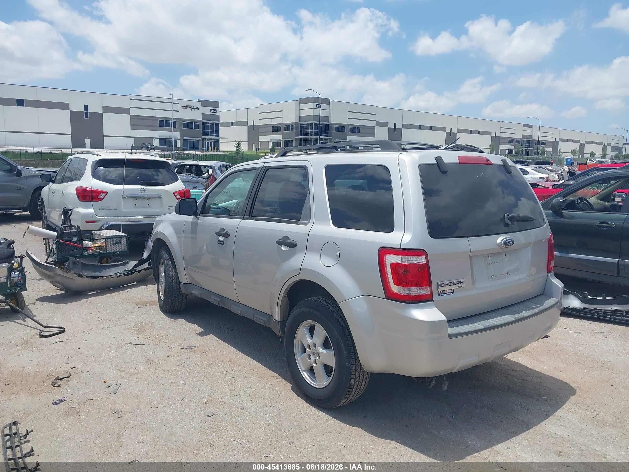 2009 Ford Escape Xlt Silver vin: 1FMCU03G19KA64958