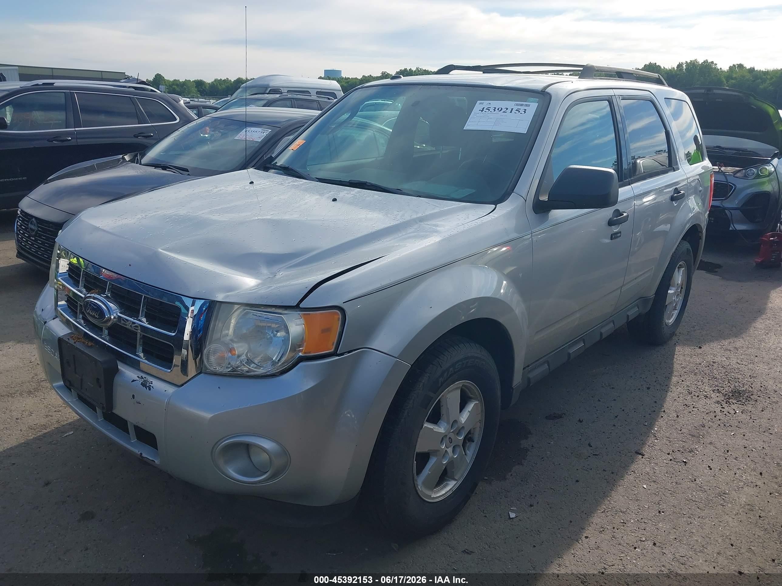 2009 Ford Escape Xlt Silver vin: 1FMCU03G19KA65849
