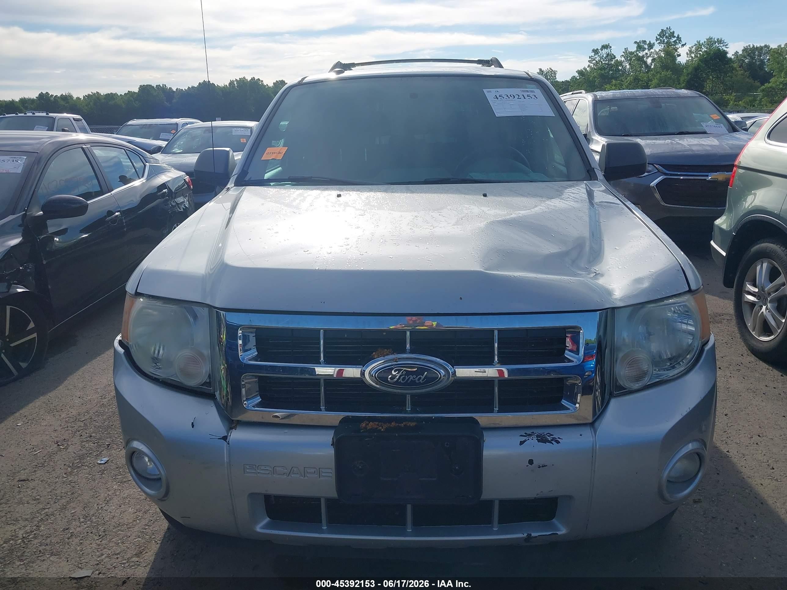 2009 Ford Escape Xlt Silver vin: 1FMCU03G19KA65849
