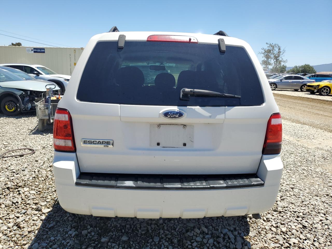 2009 Ford Escape Xlt White vin: 1FMCU03G19KA94980 Damage: Lift Gate, Heavy Scratch, 1 To 2 Inches
