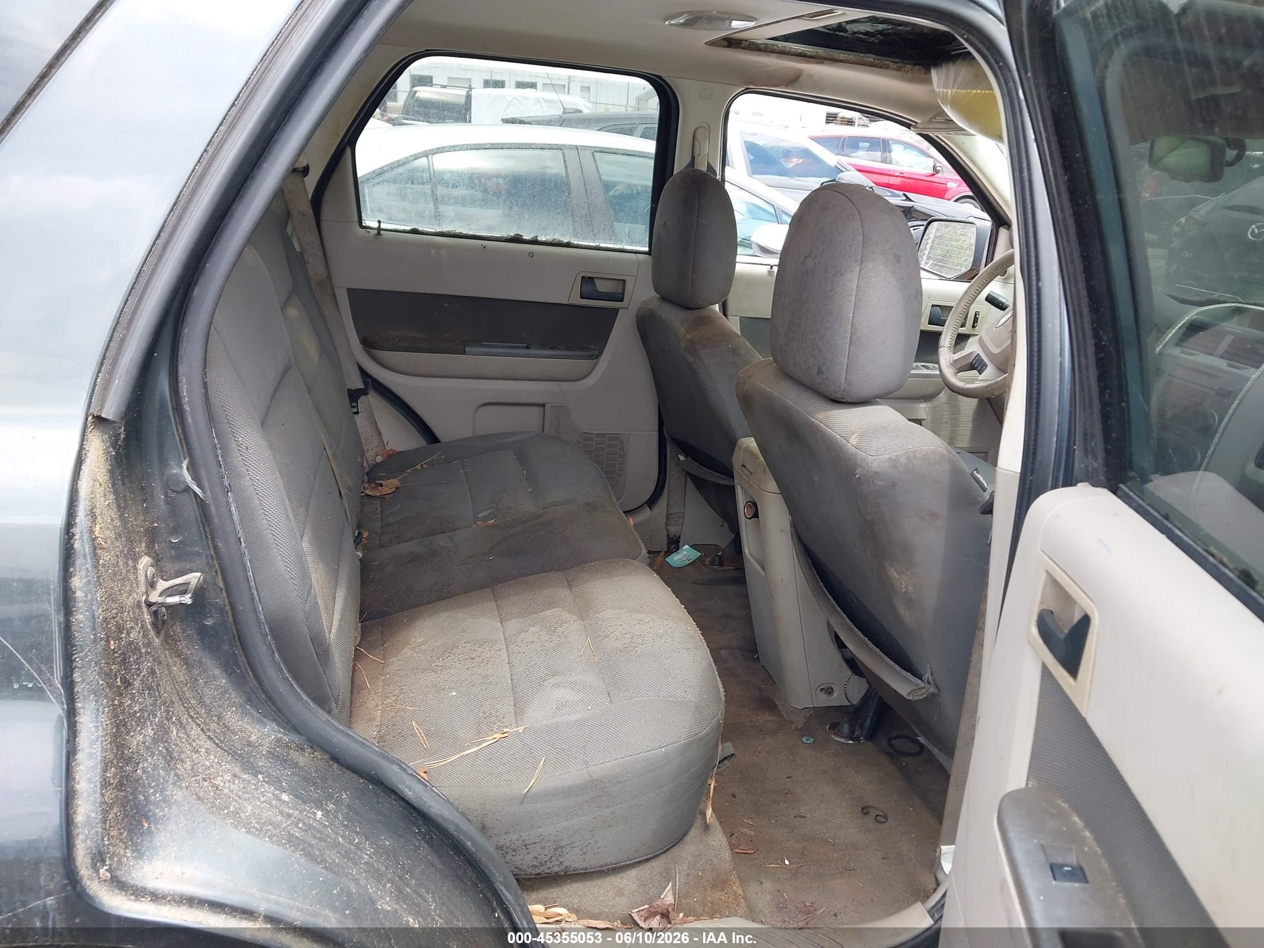 2009 Ford Escape Xlt Gray vin: 1FMCU03G19KB86557