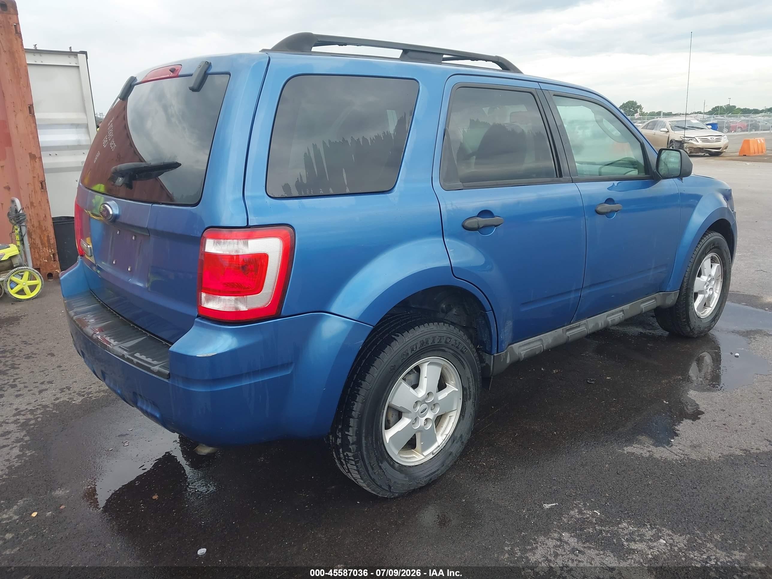 2009 Ford Escape Xlt Blue vin: 1FMCU03G29KA51393