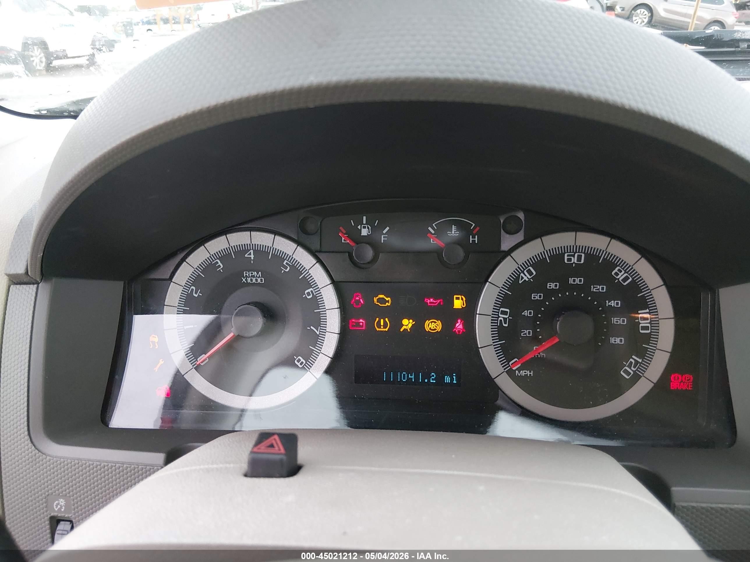 2009 Ford Escape Xlt White vin: 1FMCU03G29KB62865