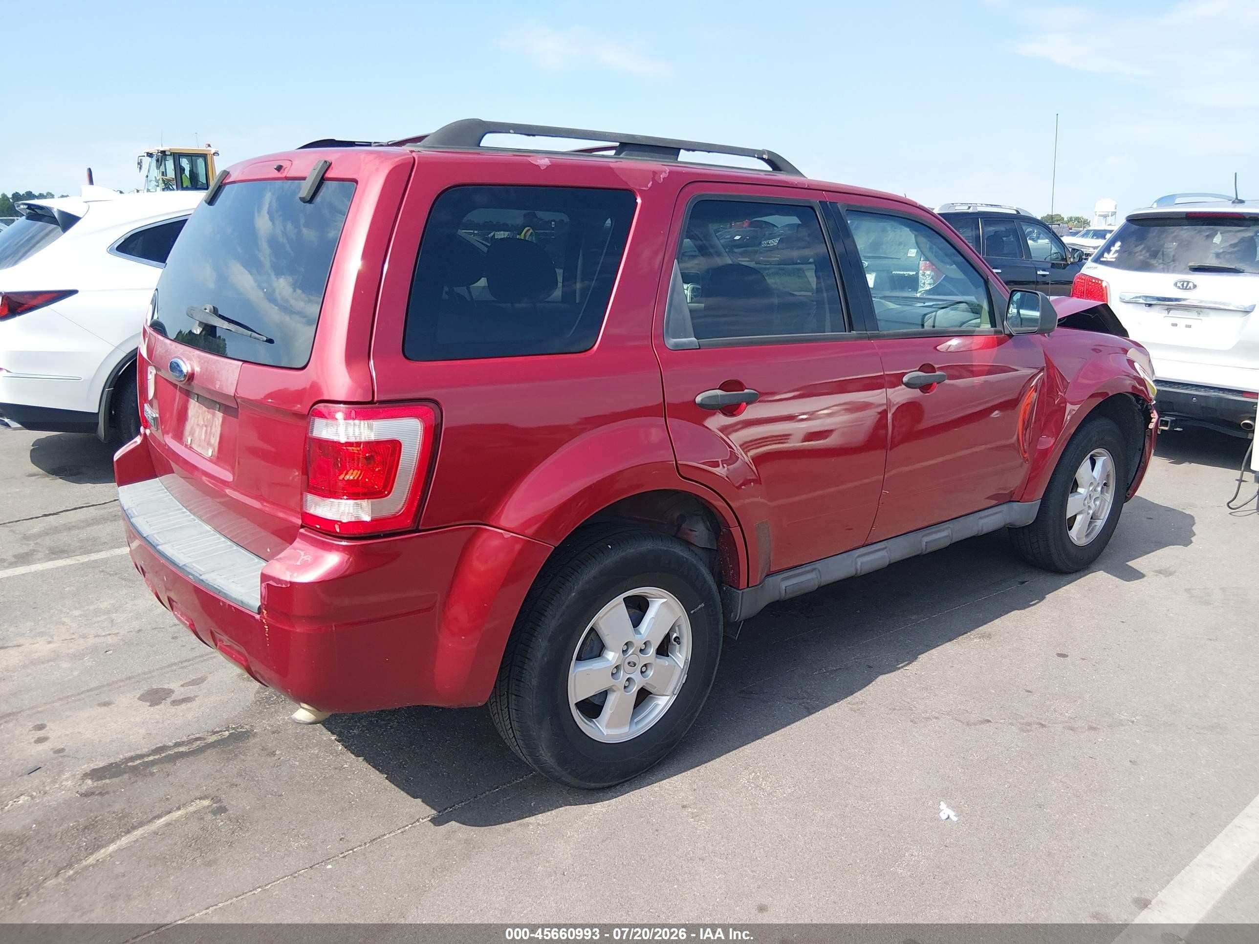 2009 Ford Escape Xlt Red vin: 1FMCU03G39KA52214
