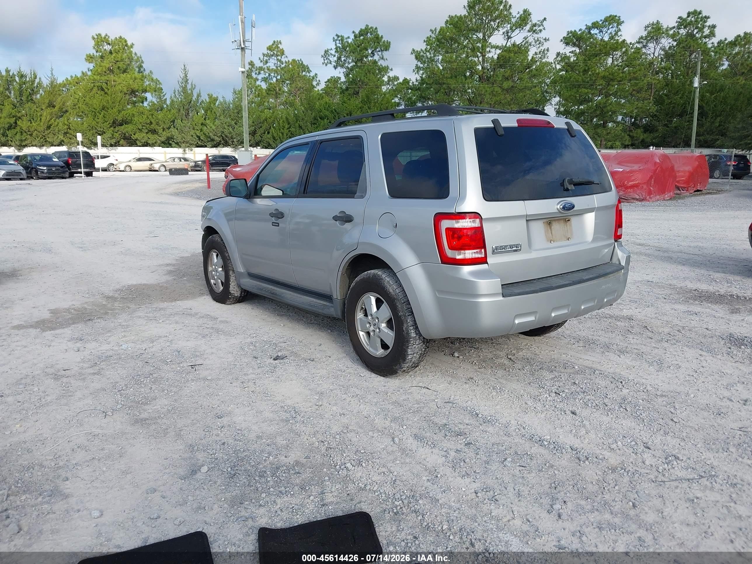 2009 Ford Escape Xlt Silver vin: 1FMCU03G39KA80157