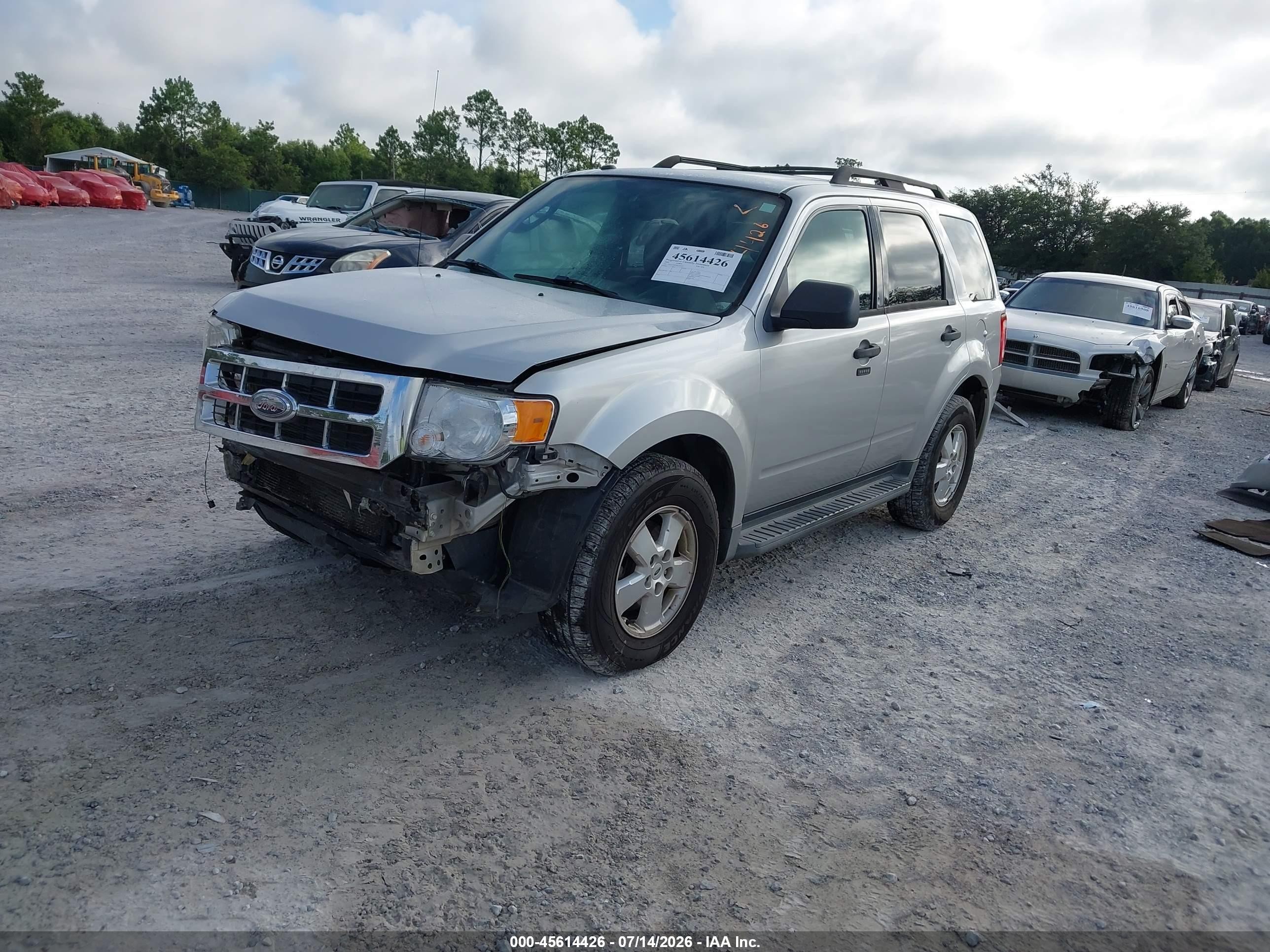 2009 Ford Escape Xlt Silver vin: 1FMCU03G39KA80157