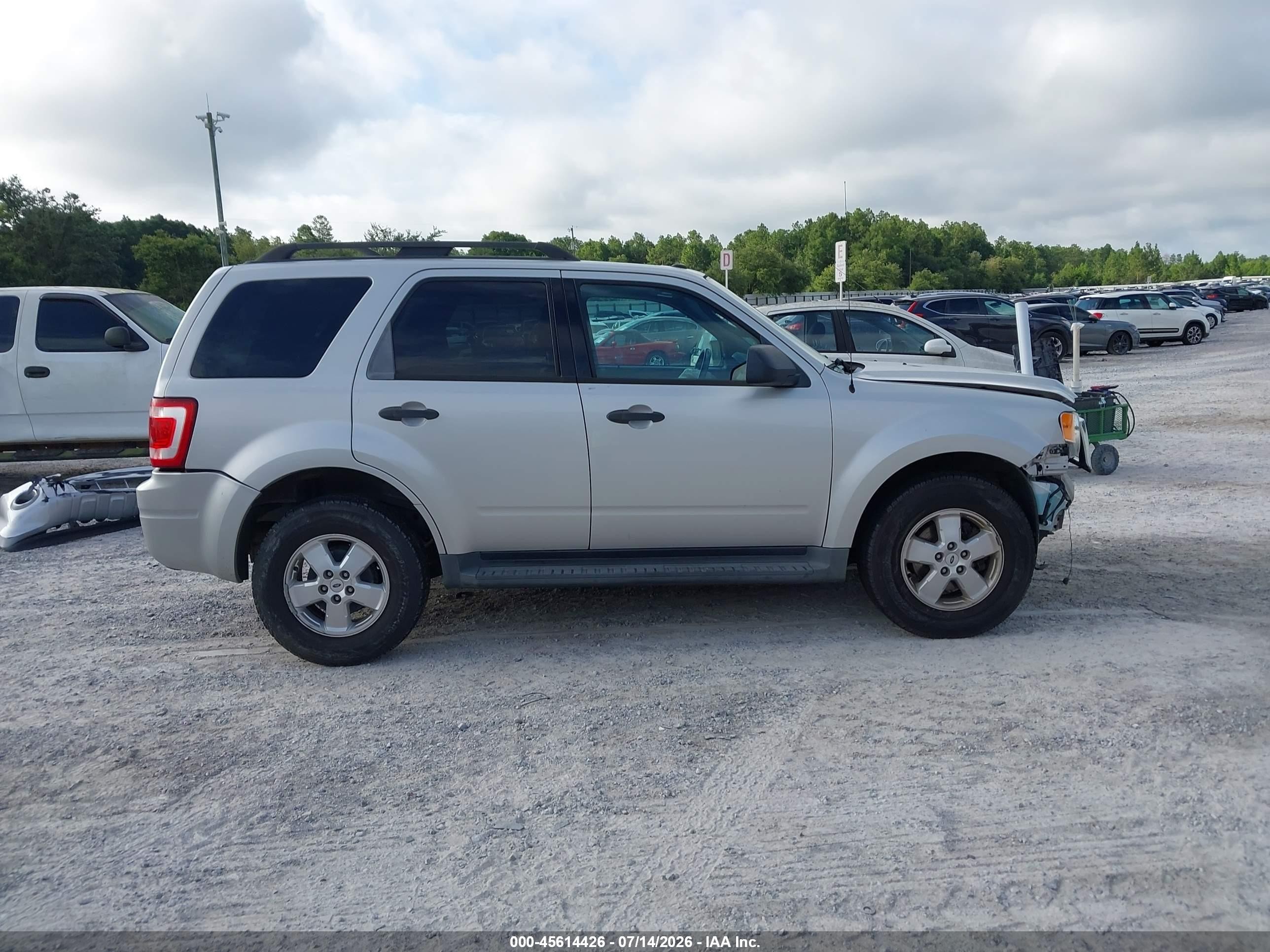 2009 Ford Escape Xlt Silver vin: 1FMCU03G39KA80157
