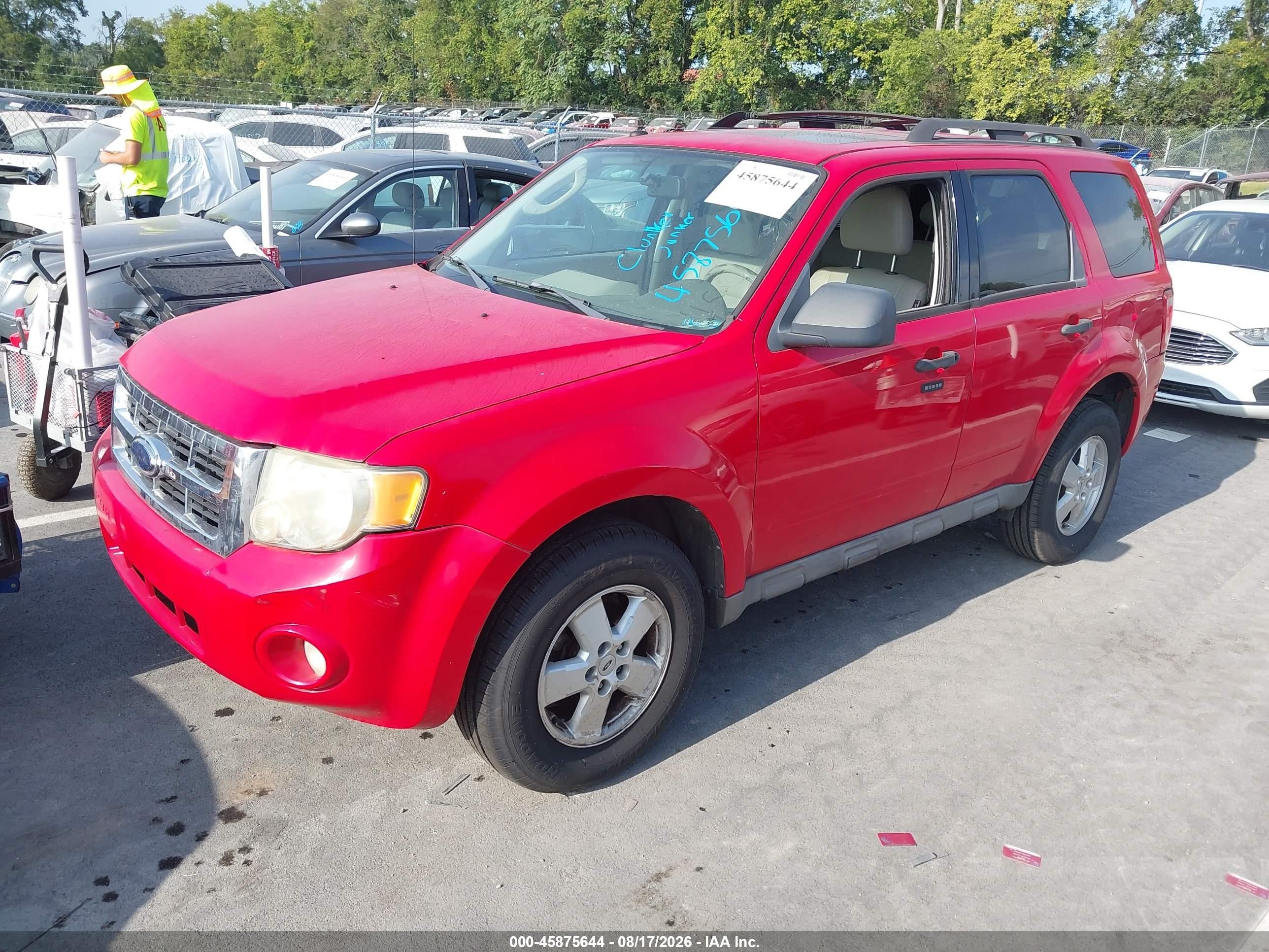 2009 Ford Escape Xlt Red vin: 1FMCU03G39KB00746