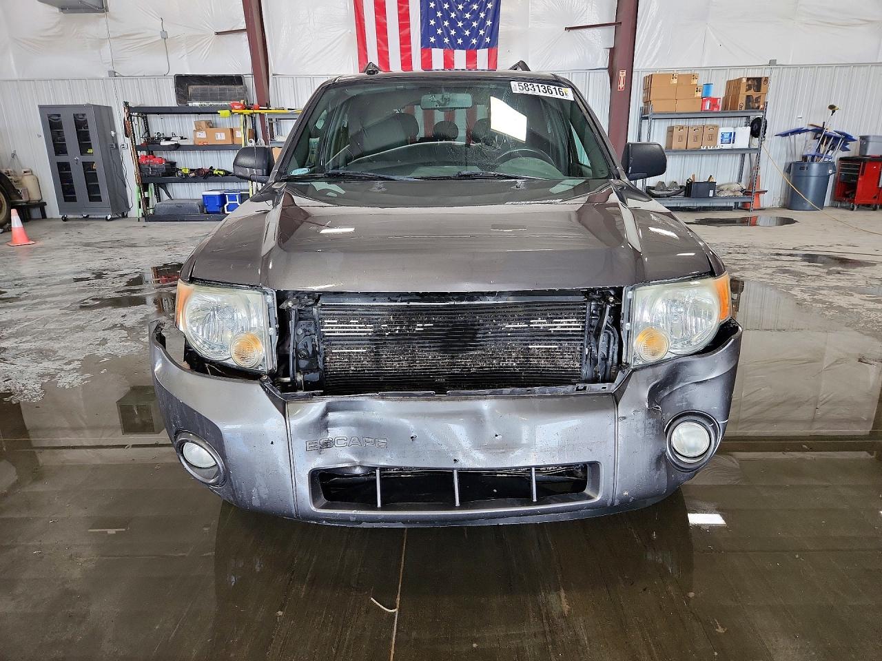 2009 Ford Escape Xlt Gray vin: 1FMCU03G39KB96670