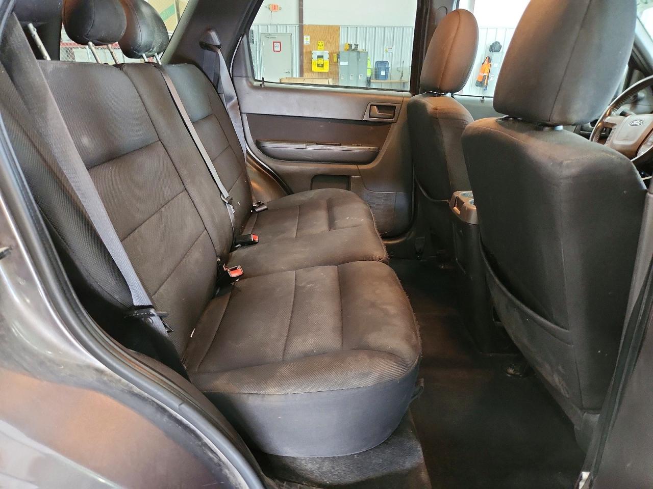 2009 Ford Escape Xlt Gray vin: 1FMCU03G39KB96670