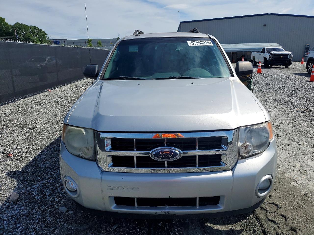 2009 Ford Escape Xlt Silver vin: 1FMCU03G49KA94939
