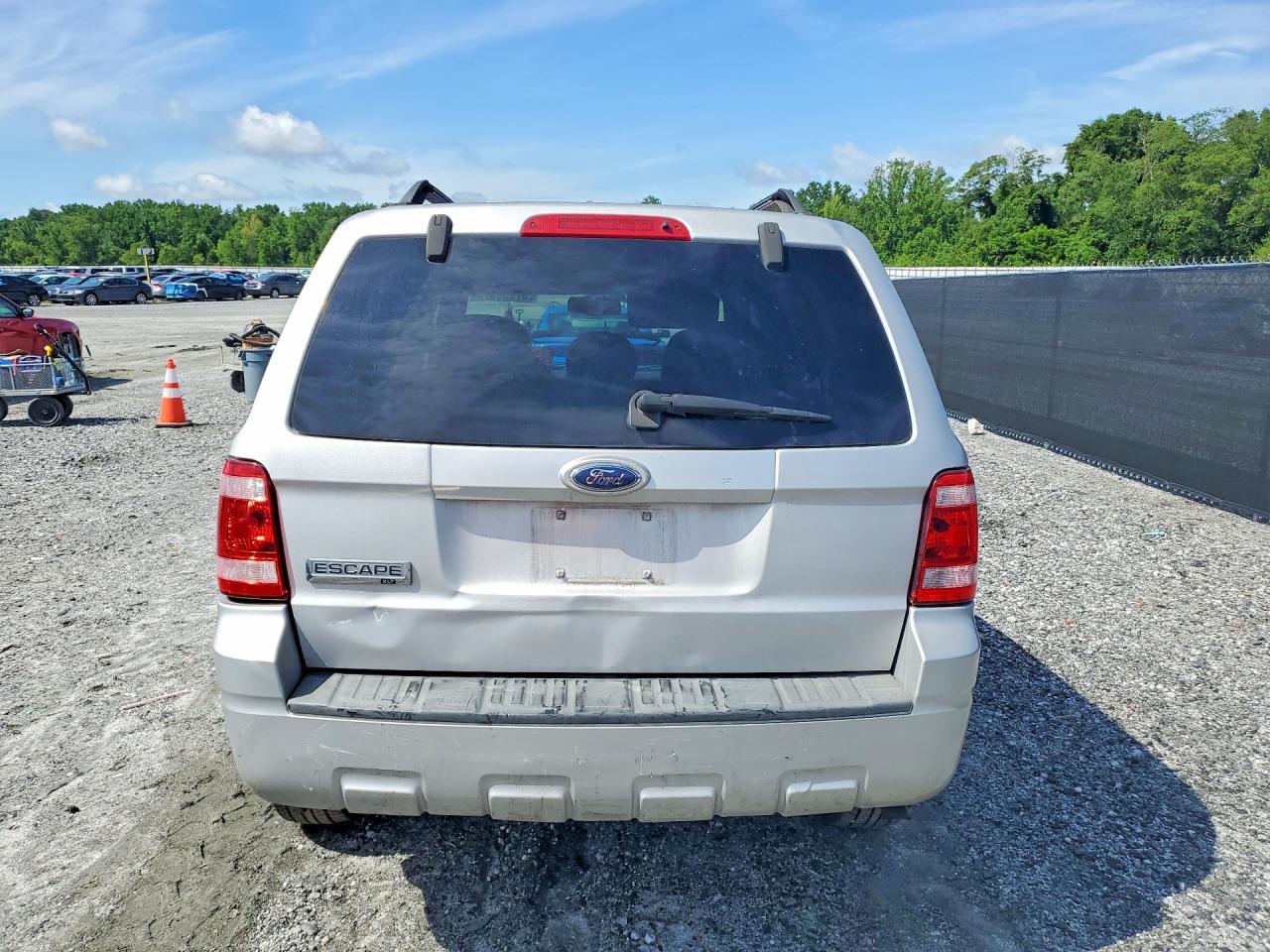 2009 Ford Escape Xlt Silver vin: 1FMCU03G49KA94939