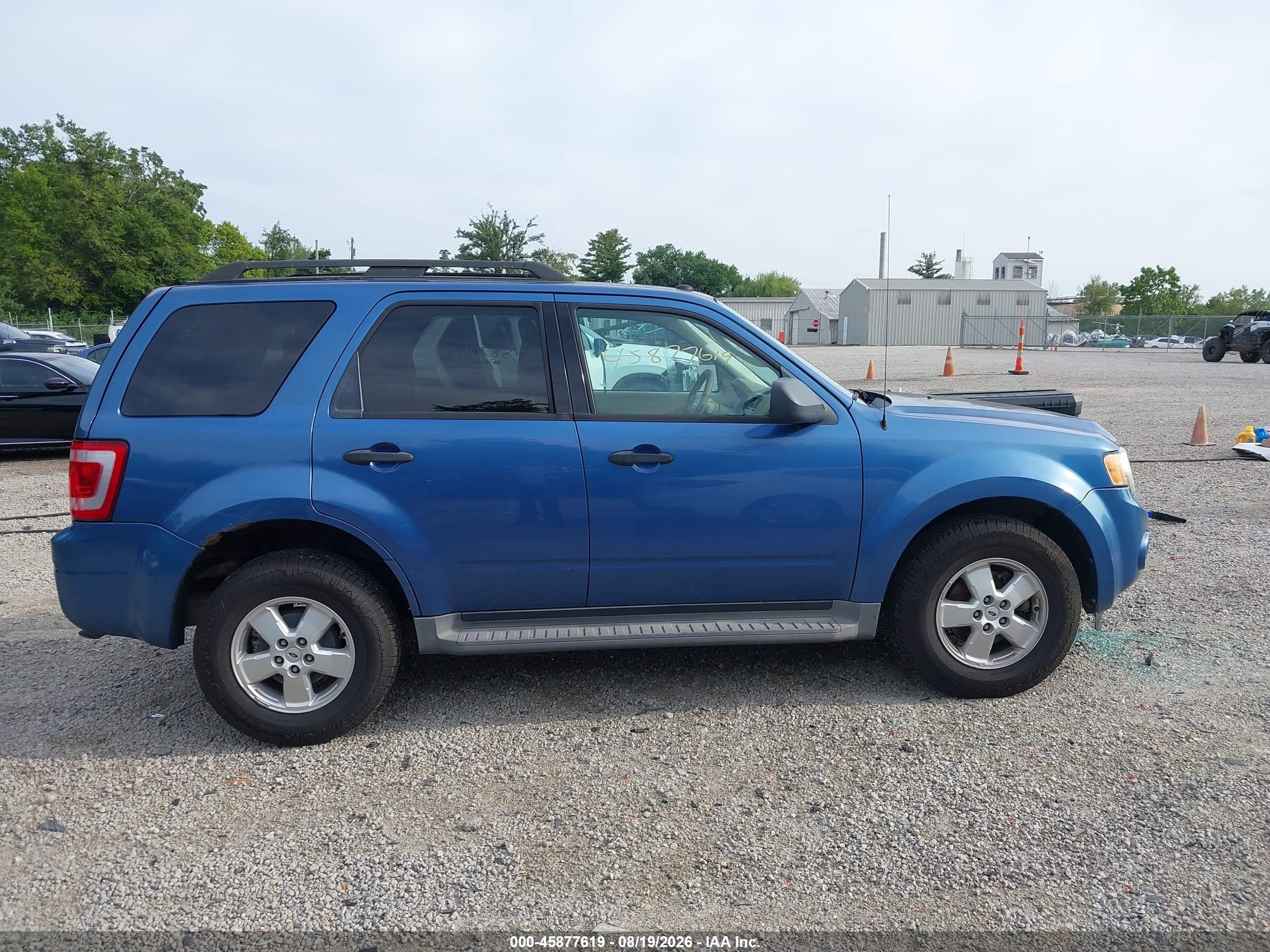 2009 Ford Escape Xlt Blue vin: 1FMCU03G49KB86228