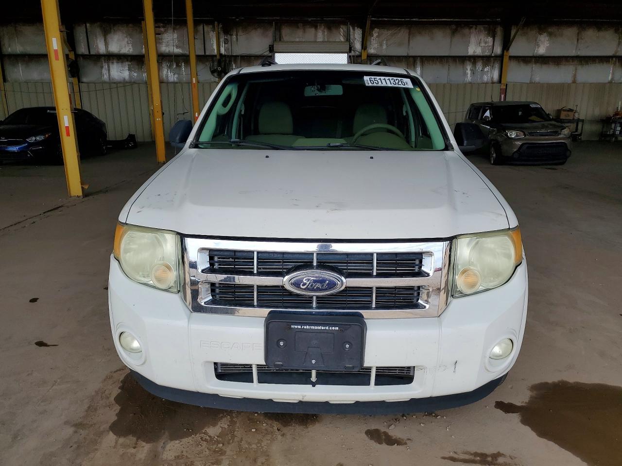 2009 Ford Escape Xlt White vin: 1FMCU03G49KC11130