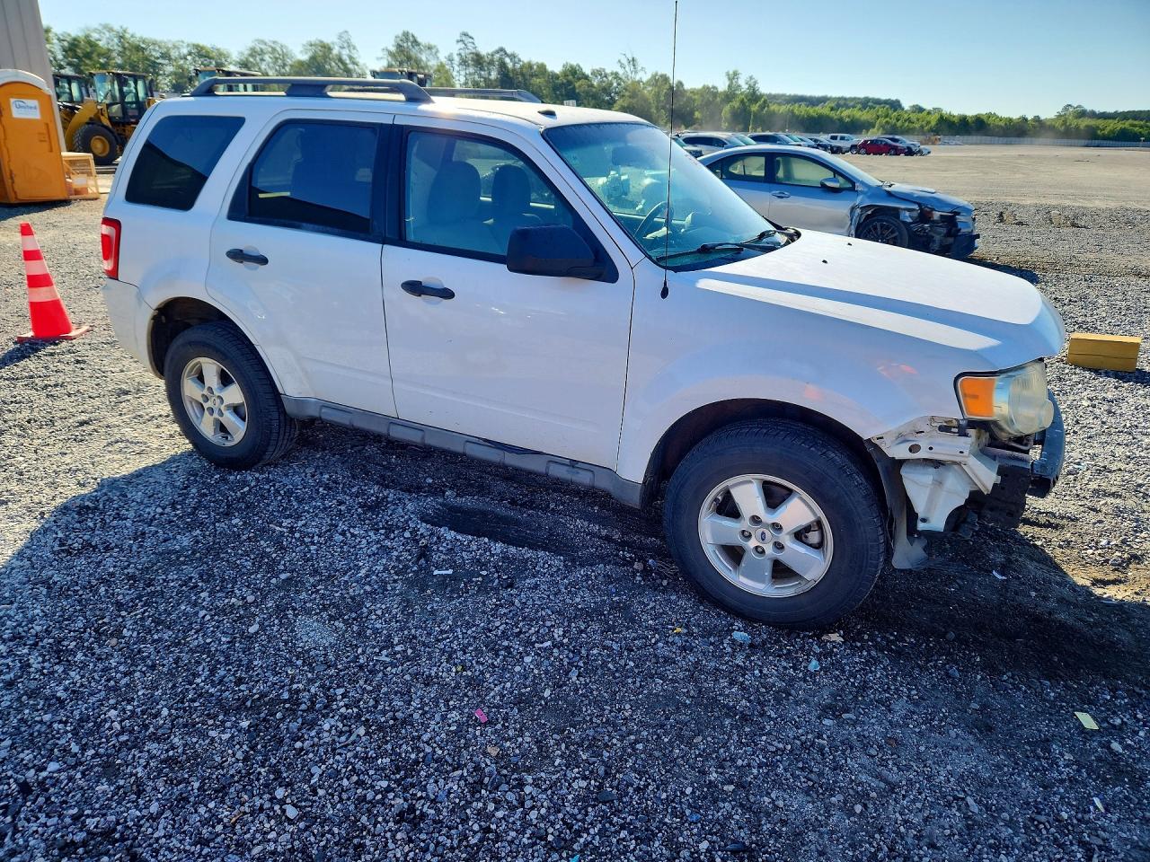 2009 Ford Escape Xlt Белый vin: 1FMCU03G49KC39221
