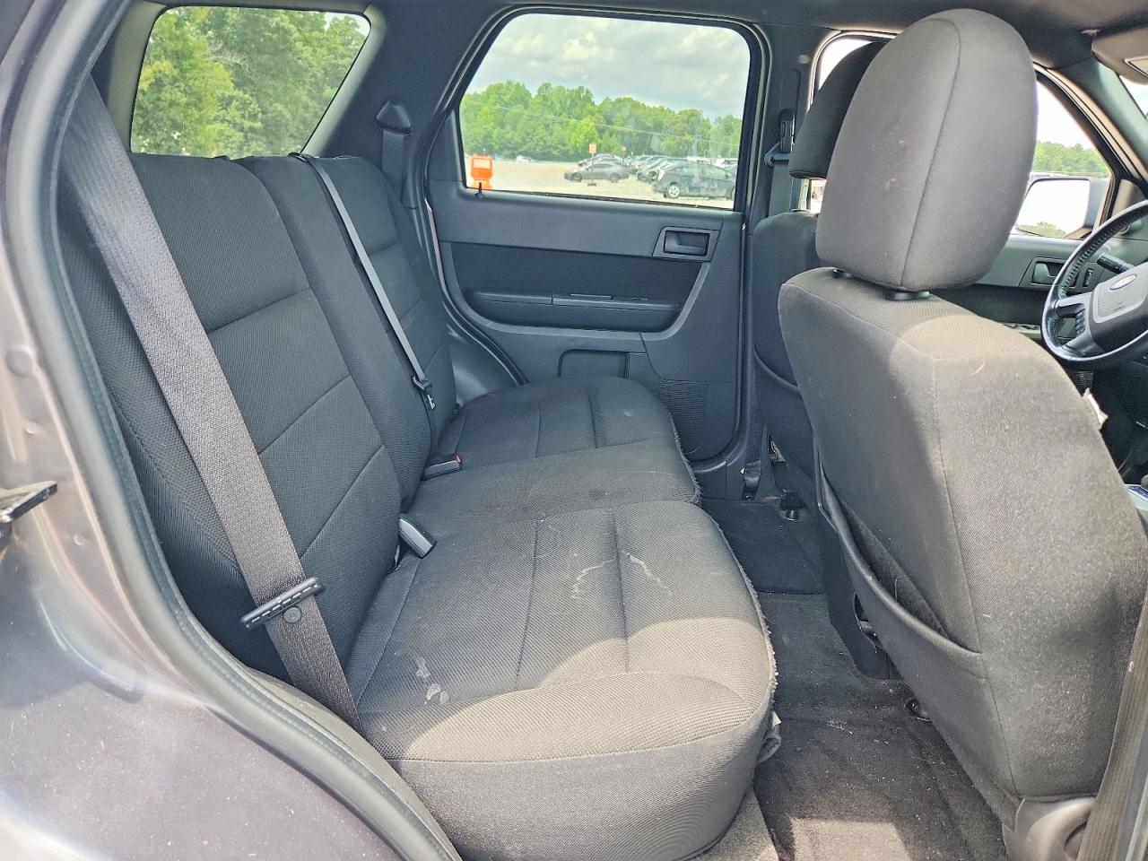 2009 Ford Escape Xlt Gray vin: 1FMCU03G59KA63599